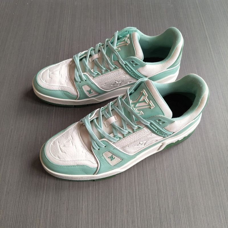 Louis Vuitton Louis Vuitton Trainer Low Top Sneakers in Tiffany Green 0089 Size US 8.5 / EU 41-42 - 1 Thumbnail