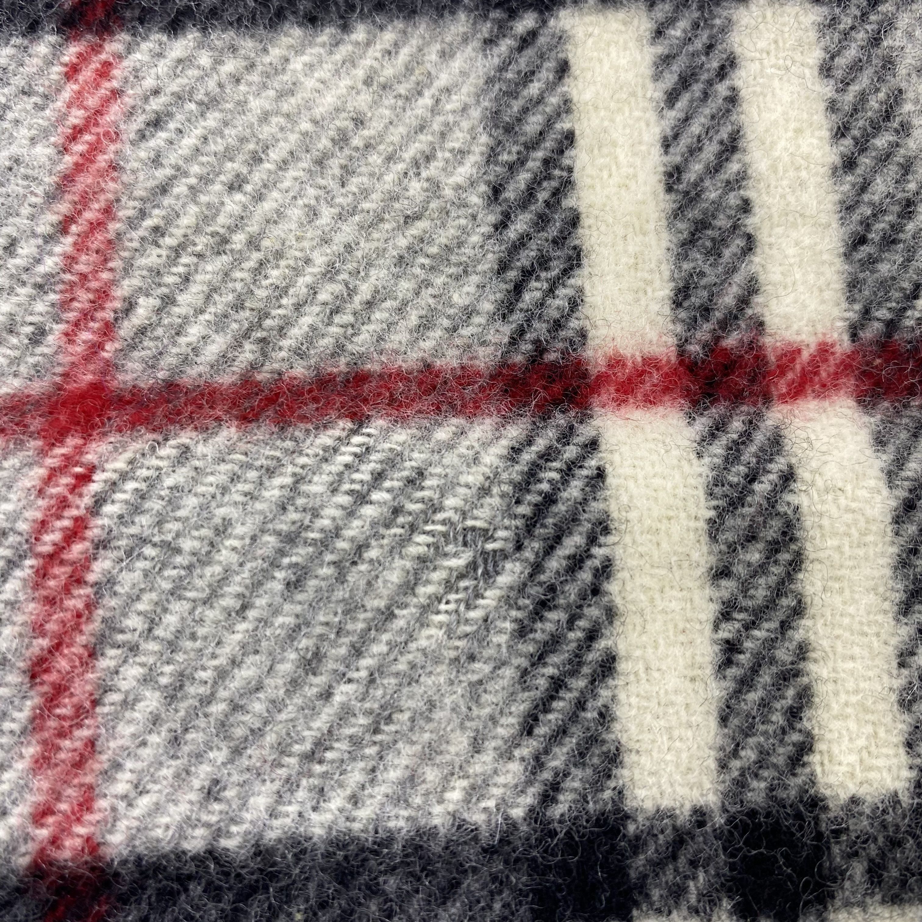 Burberry Burberry Wool Muffler / Scarf / Neckwear -T1305 Size ONE SIZE - 7 Thumbnail