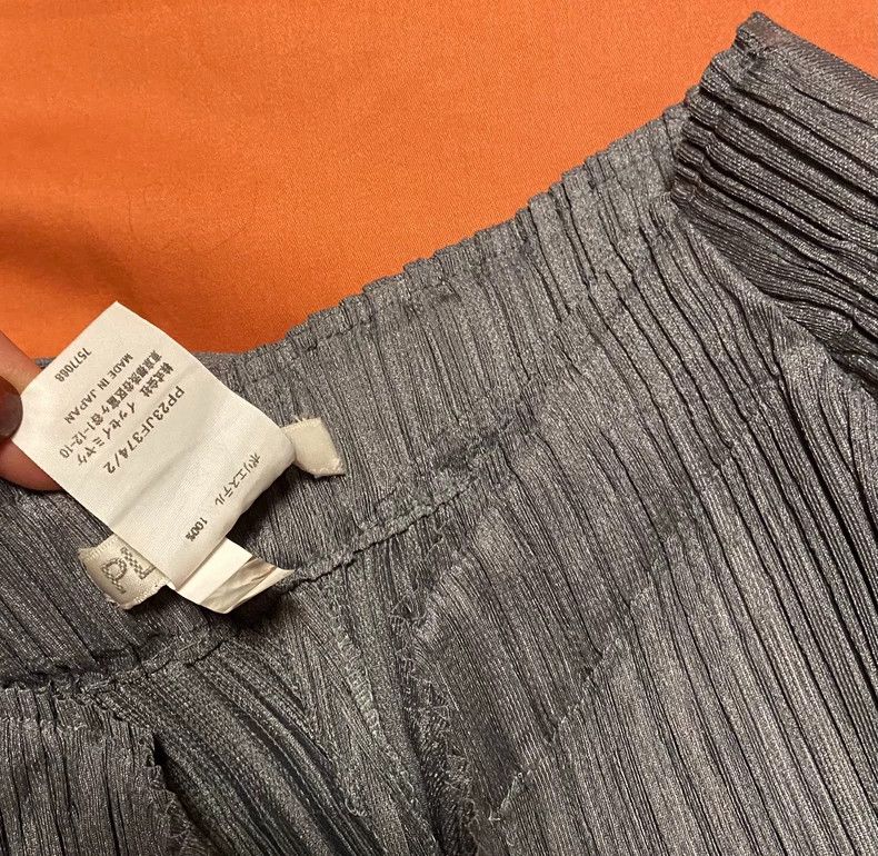 Issey Miyake Issey Miyake size:2 Dark grey loose casual pants Size 22" - 3 Thumbnail