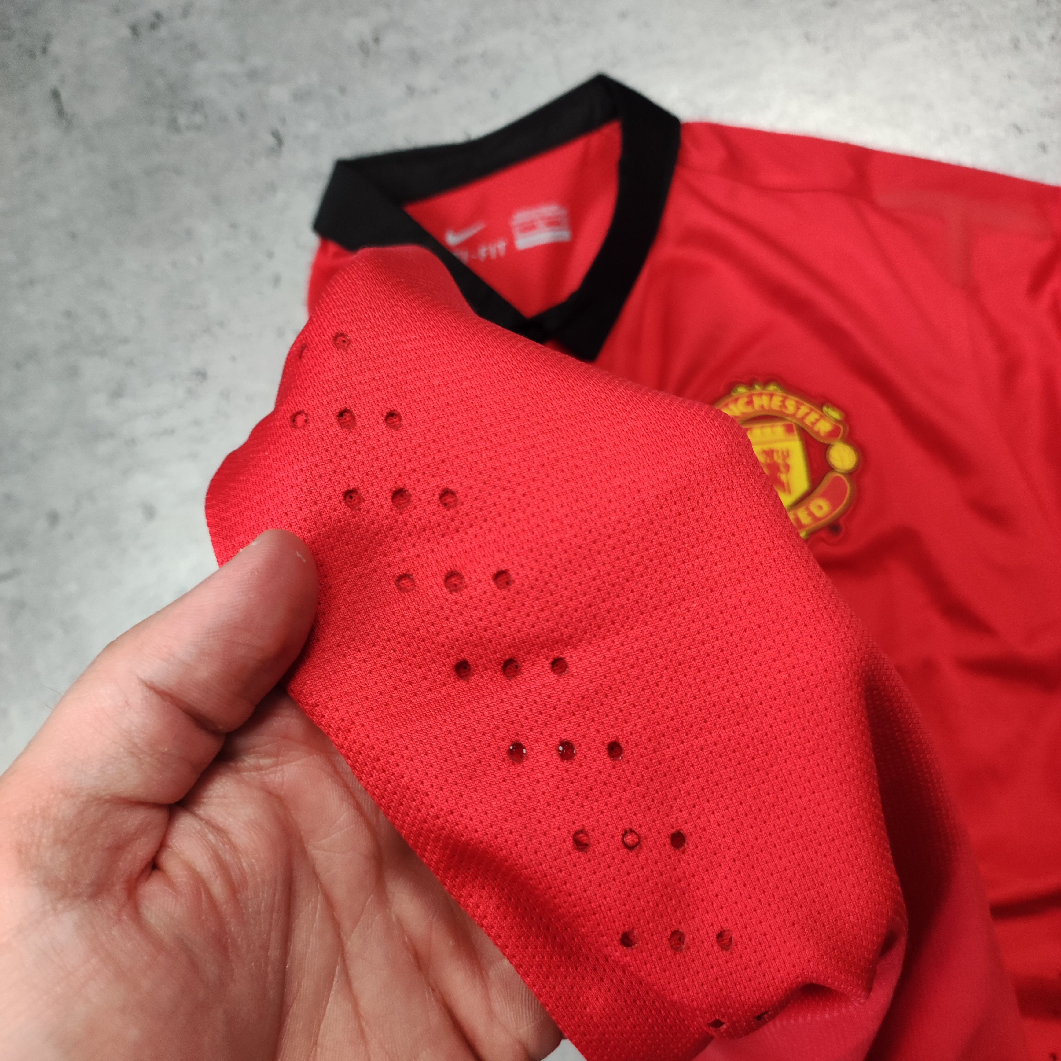 Vintage RARE Manchester United 2013 PRO Version Nike Home Jersey Size US XL / EU 56 / 4 - 6 Thumbnail