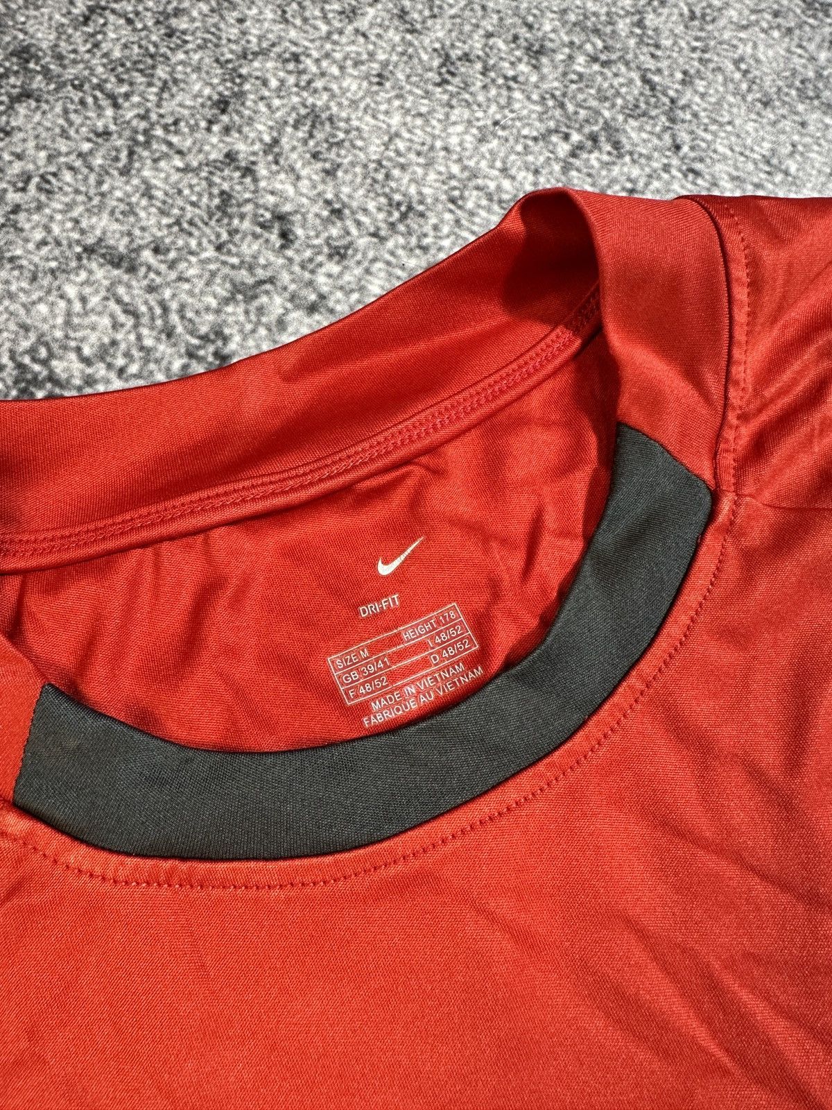 Nike × Vintage Y2k vintage Total 90 Nike TN t-shirt Streetwear style rare M Size US M / EU 48-50 / 2 - 5 Thumbnail