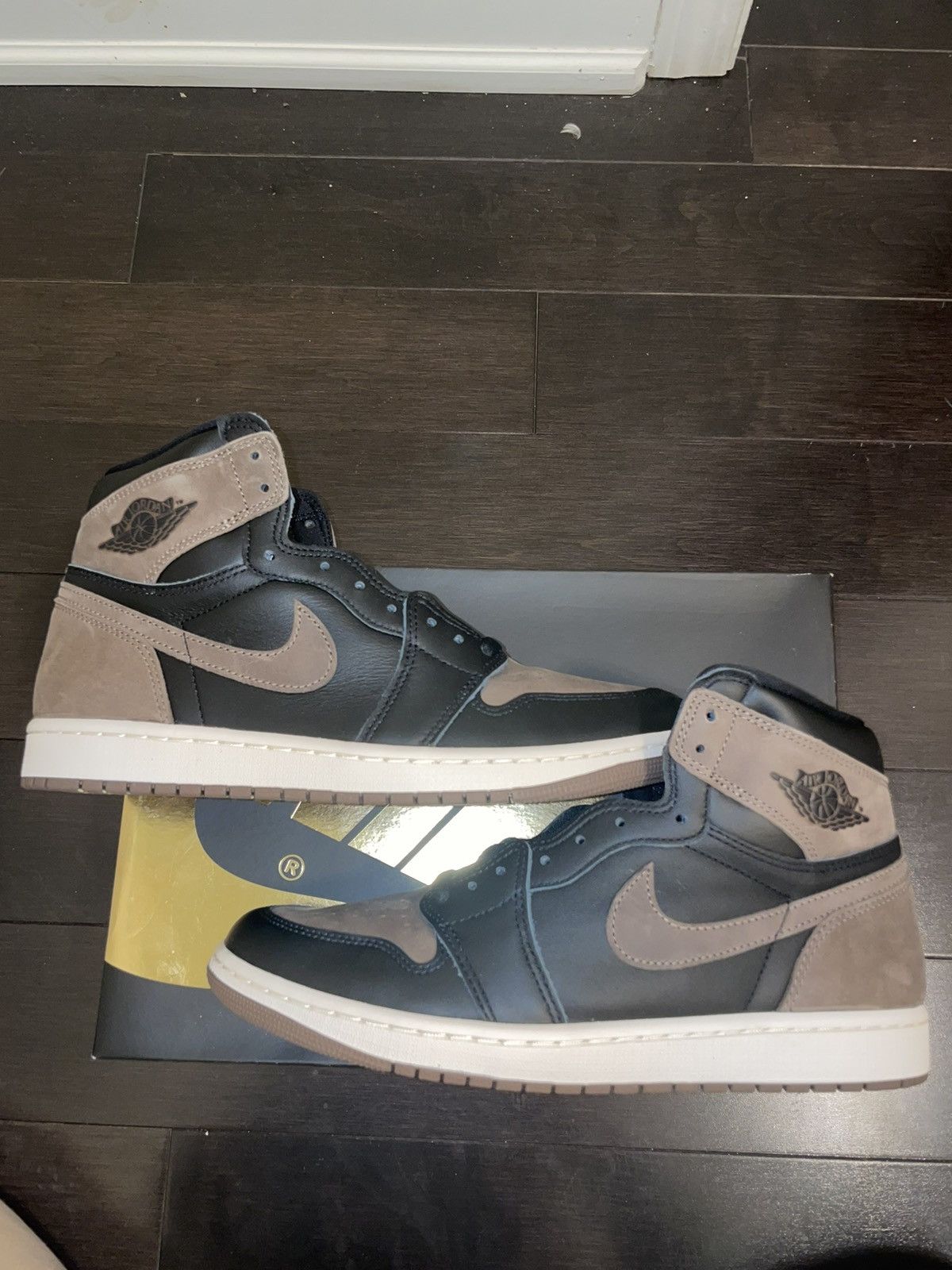 Jordan Brand Jordan 1 high palomino size 10 mens Size US 10 / EU 43 - 1 Thumbnail