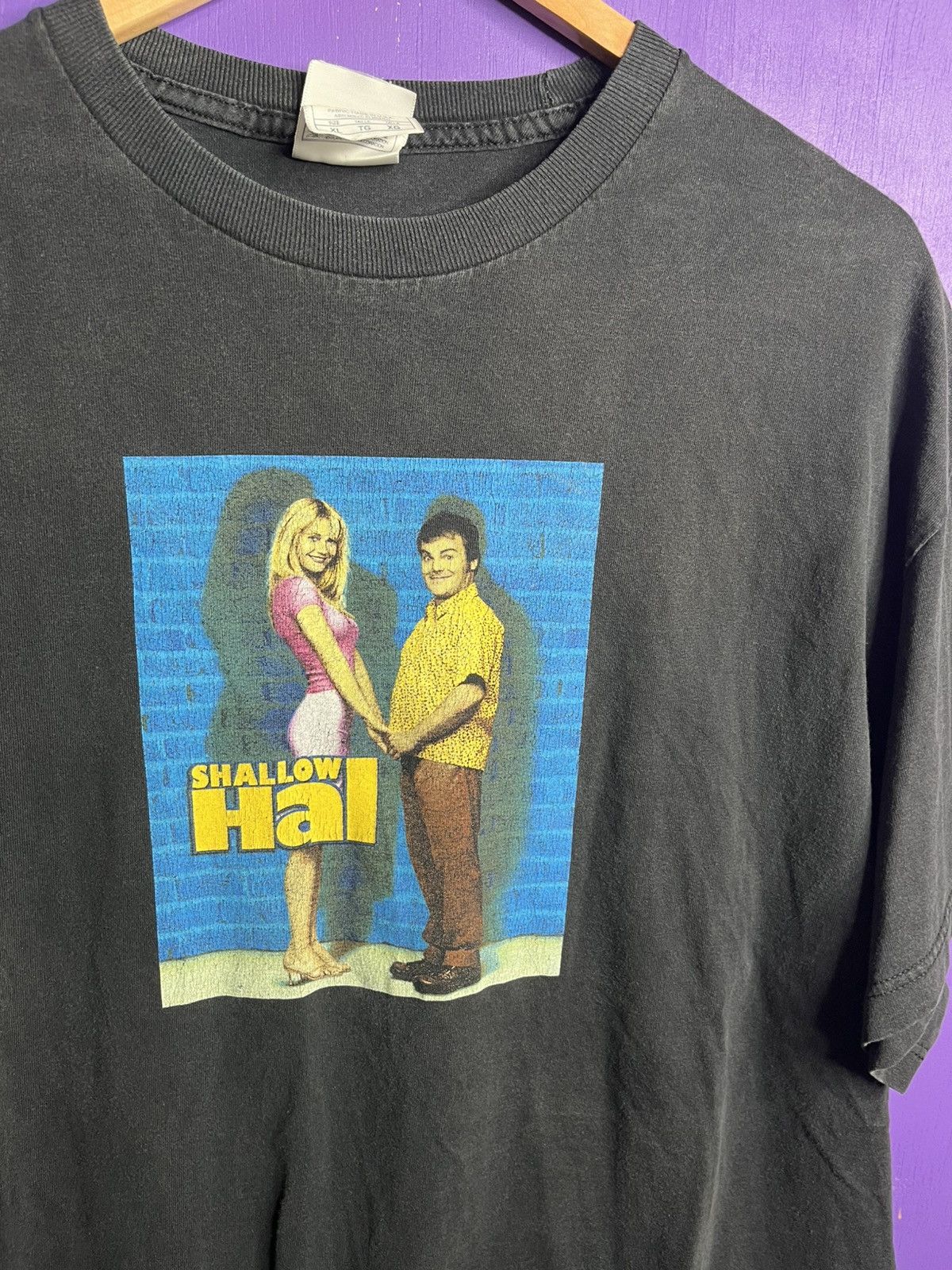Vintage Vintage 2001 Shallow Hal movie promo t-shirt Size US XL / EU 56 / 4 - 3 Thumbnail