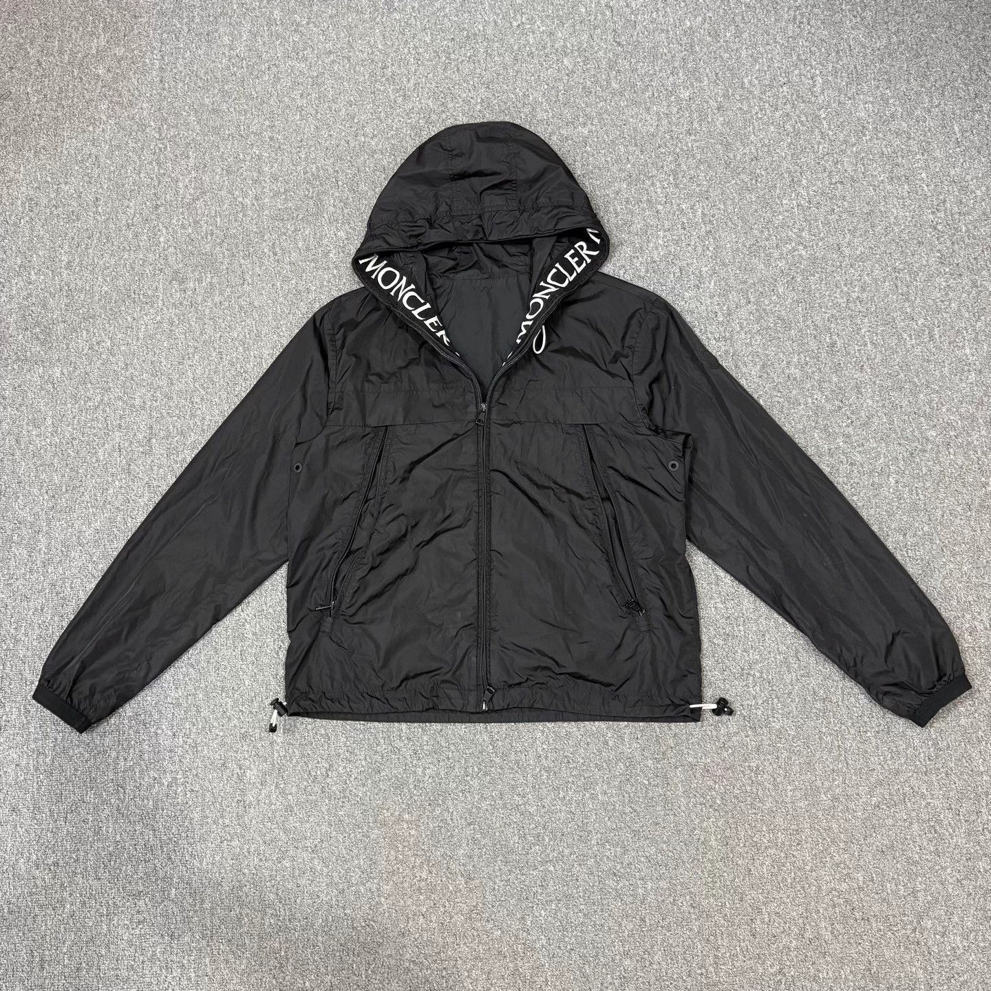 Moncler Moncler Black Logo Placket Jacket Size 2 Mint Size US M / EU 48-50 / 2 - 1 Thumbnail