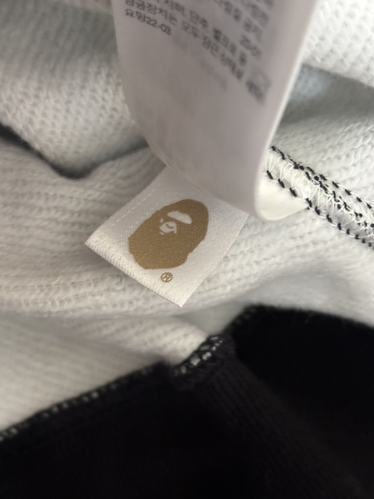 Bape Authentic ape bape screen camo shark full zip hoodie M new Size US M / EU 48-50 / 2 - 11 Thumbnail