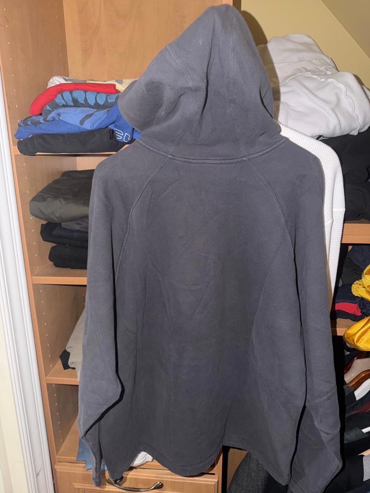 Nike Nike Grey Tag Hoodie Mens MD Super Rare Grail Y2K 90s Size US M / EU 48-50 / 2 - 7 Thumbnail