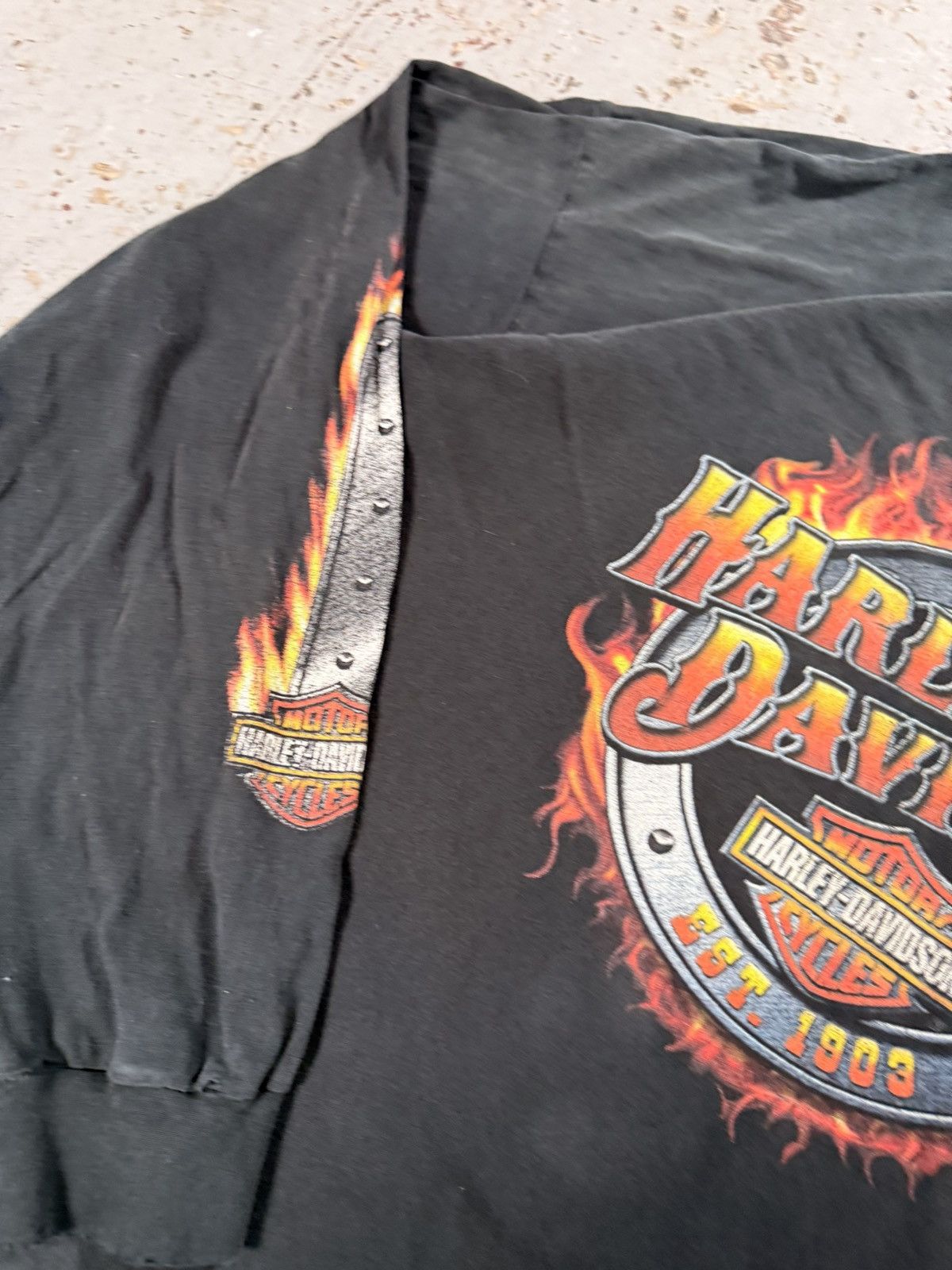 Harley Davidson Vintage Flaming Harley Davidson Longsleeve flames Tee Size US XXL / EU 58 / 5 - 3 Thumbnail