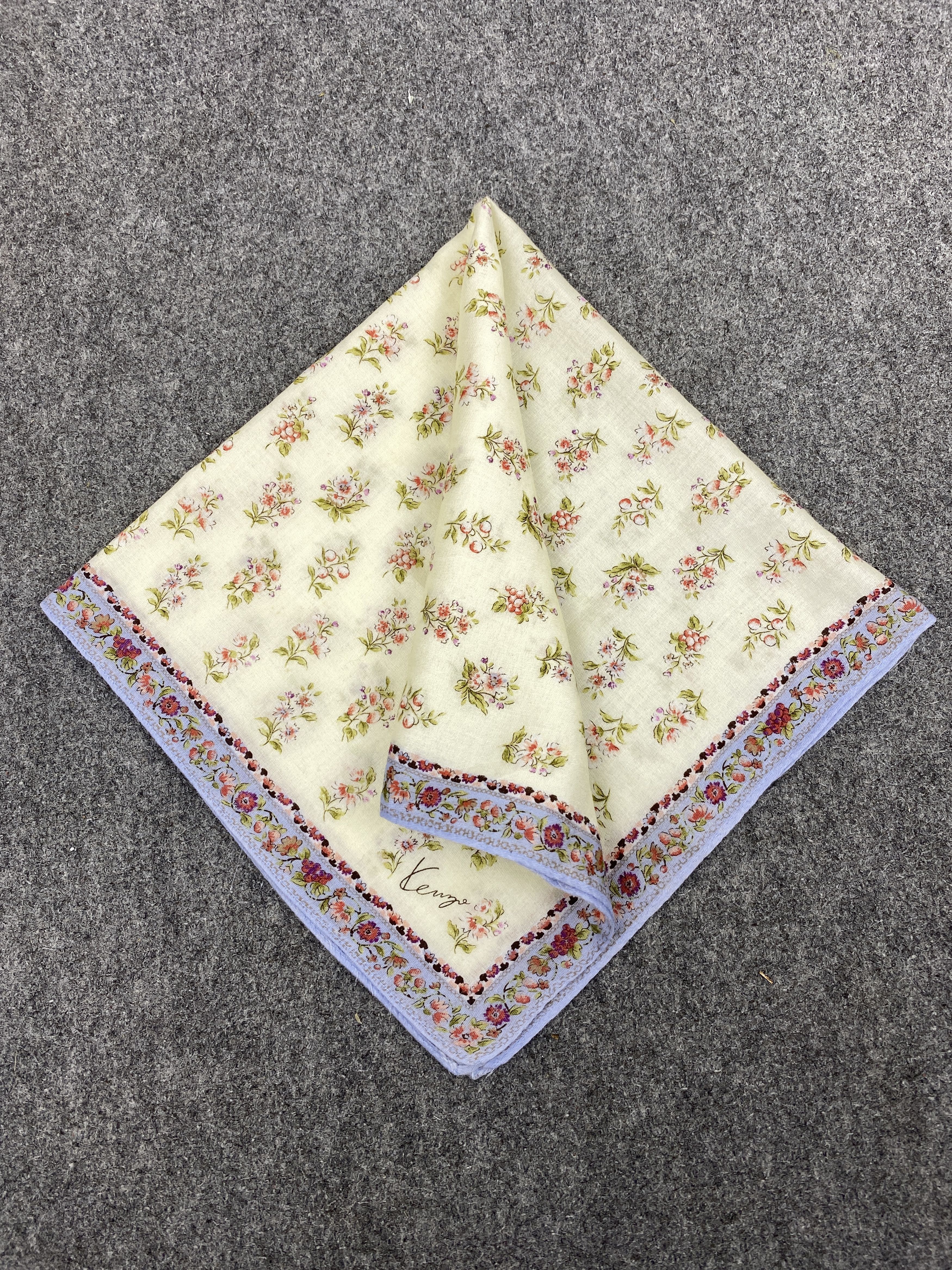 Kenzo Kenzo Flowers Handkerchief / Neckerchief KT0263 Size ONE SIZE - 3 Thumbnail