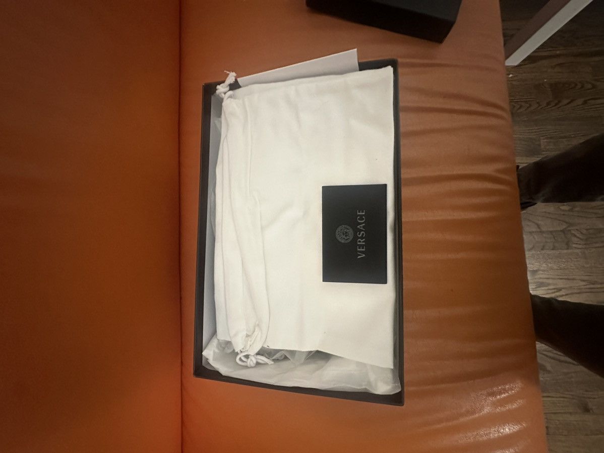 Versace Versace sliders Size US 8 / IT 38 - 4 Thumbnail