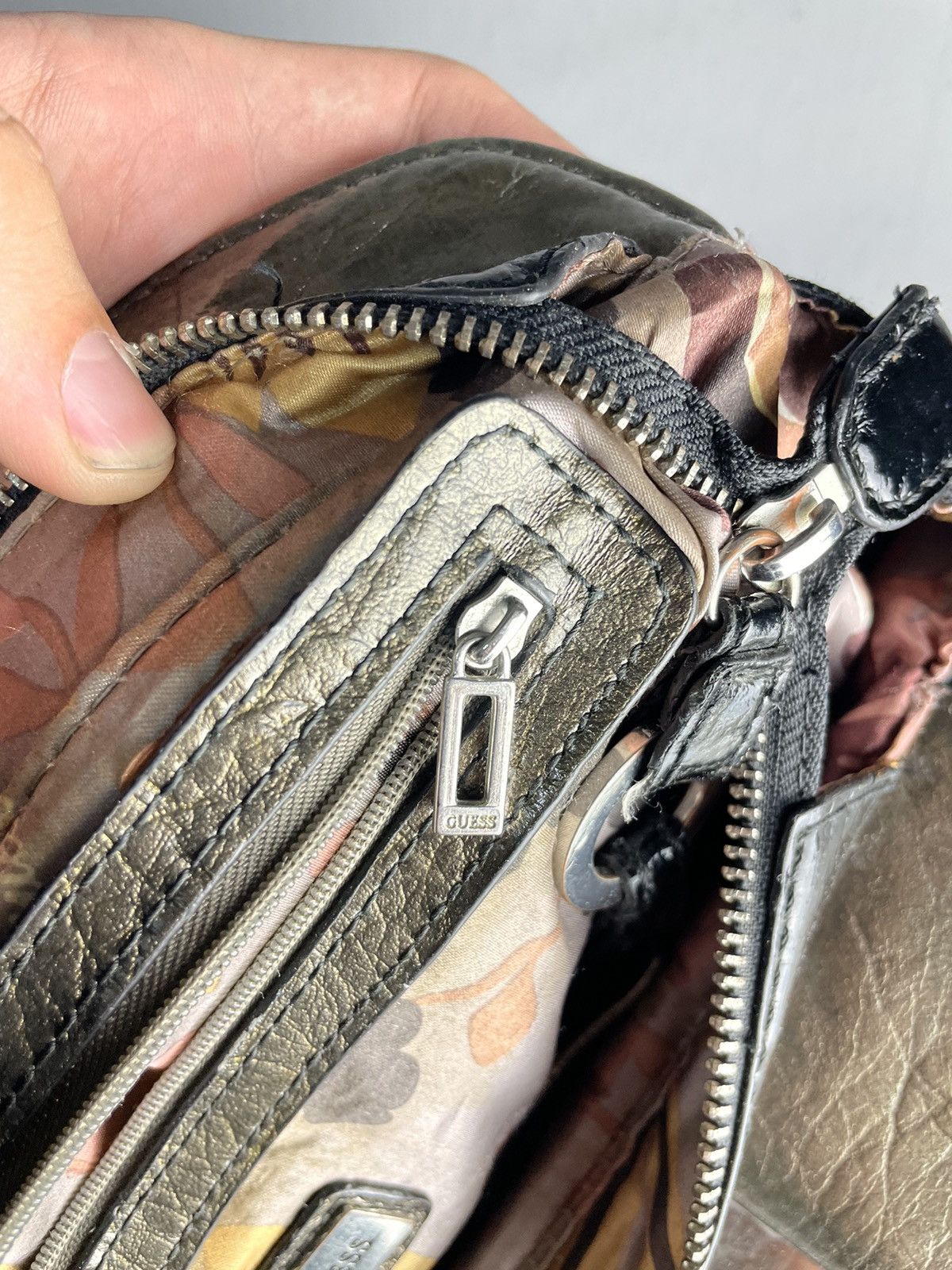 Guess guess vintage y2k bag Size ONE SIZE - 8 Thumbnail