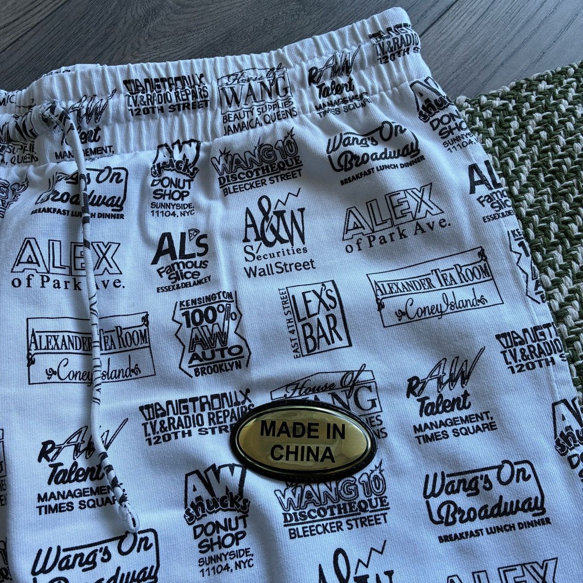 Alexander Wang Alexander Wang Made In China Sticker Sweat Lounge Pants Size US 36 / EU 52 - 4 Thumbnail