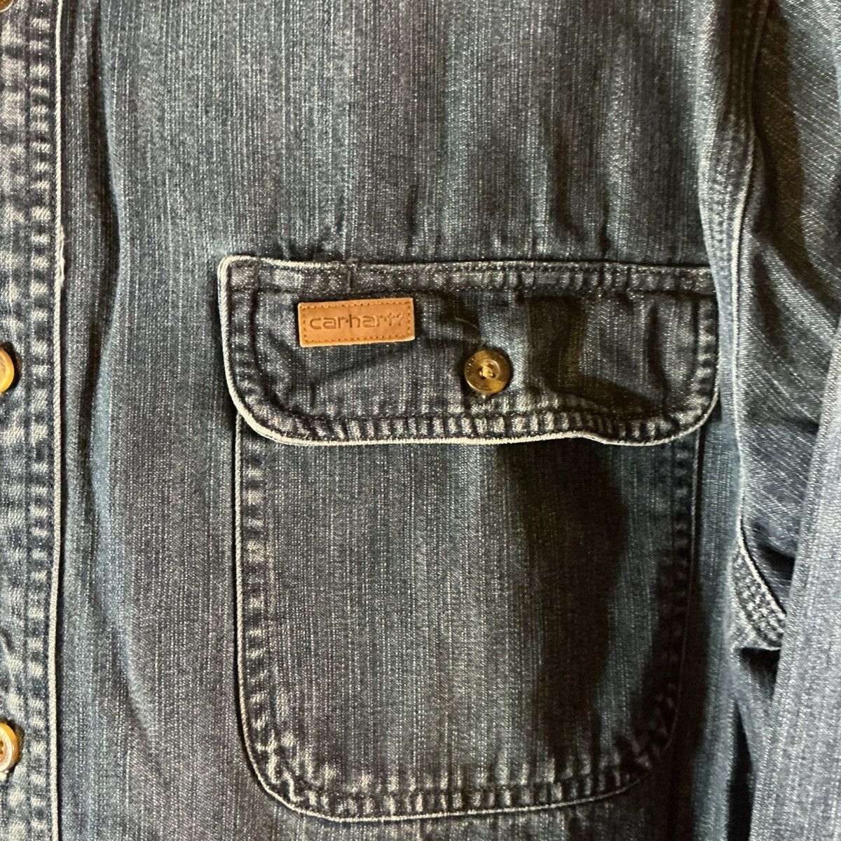 Carhartt Carhartt work shirt jacket Men’s Large Denim Button-Up *FLAW Size US L / EU 52-54 / 3 - 2 Thumbnail