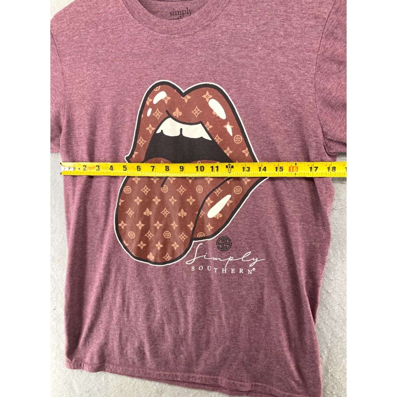 Logo 7 Simply Southern TShirt Womens Medium Red Kiss Logo Size M / US 6-8 / IT 42-44 - 3 Thumbnail