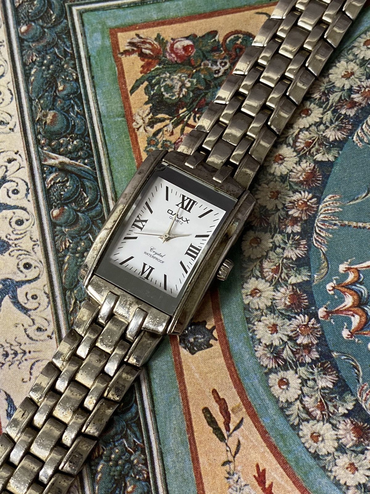 Japanese Brand OMAX Quartz Vintage Rectangular Watch Size ONE SIZE - 3 Thumbnail