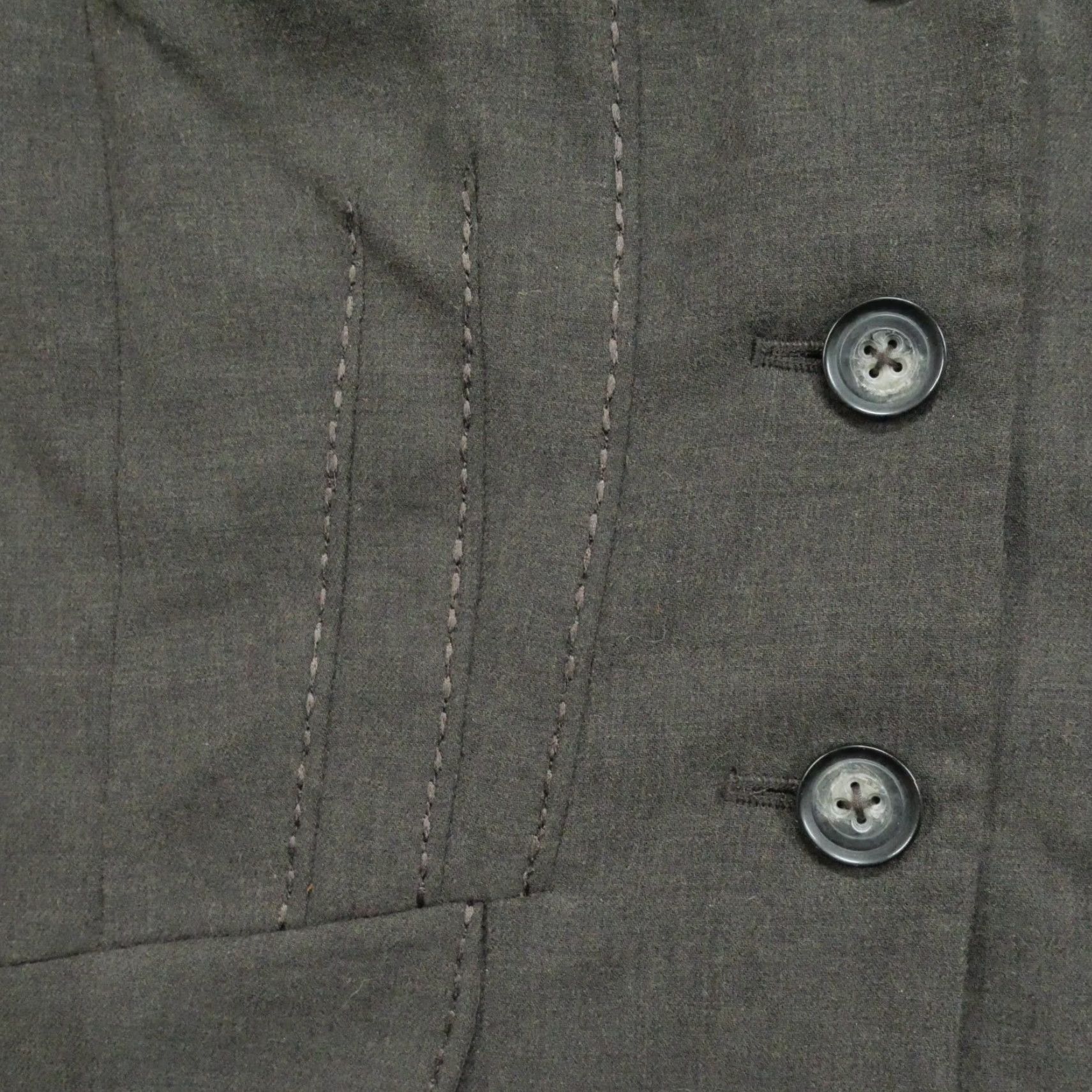 Vintage Yansi Fugel Jacket Womens 12 Brown Wool Blend Casual Business Blazer Short Sleeve Button Front Wool Blend Classic Fit Ladies 12 Brown Size XL / US 12-14 / IT 48-50 - 4 Thumbnail