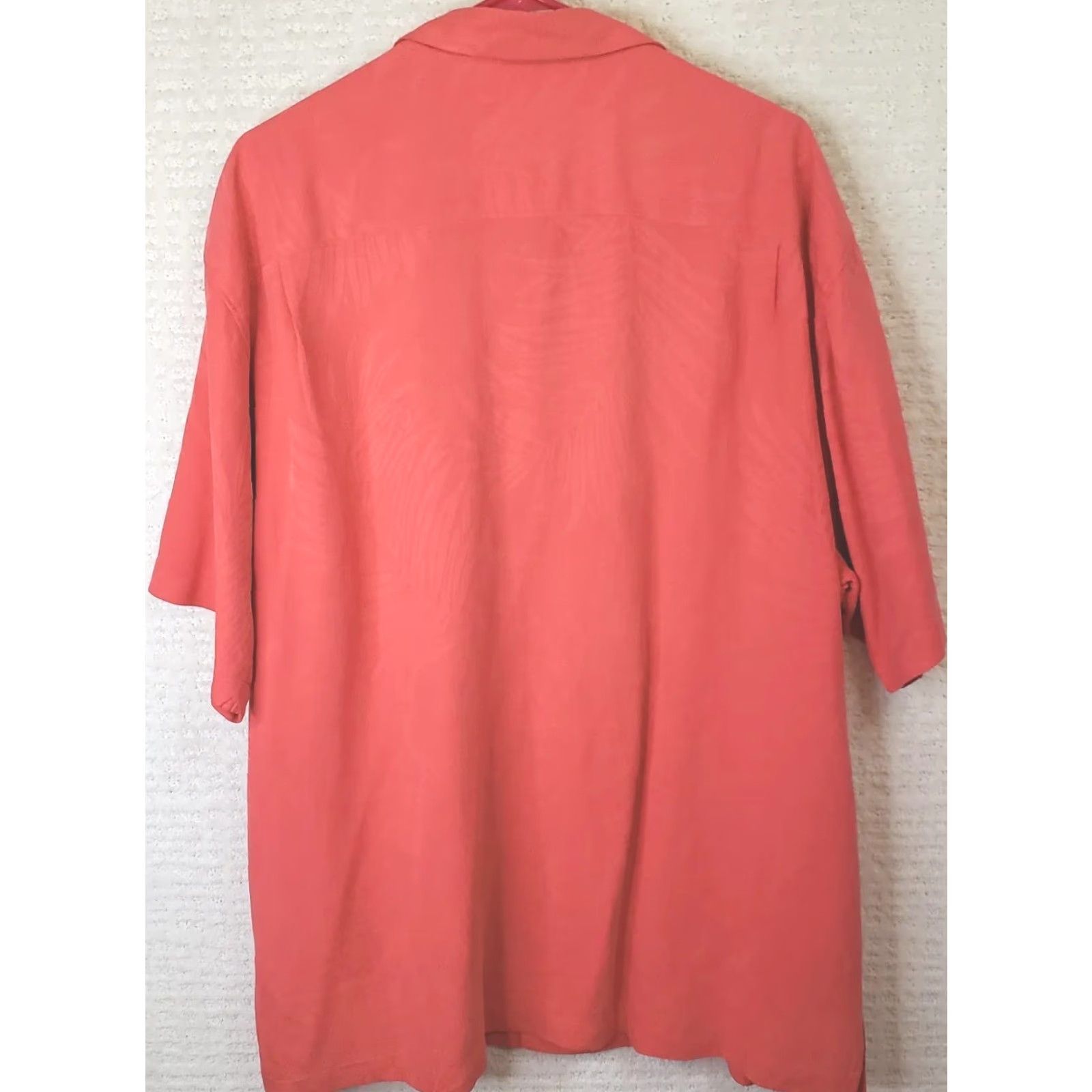 Tommy Bahama Tommy Bahama Men XL Button-Up Shirt Silk 100% Coral Foliage Floral Short Sleeve Beach Hawaiian Button Front Pocket Shirt Mens Regular Fit Size US XL / EU 56 / 4 - 5 Thumbnail