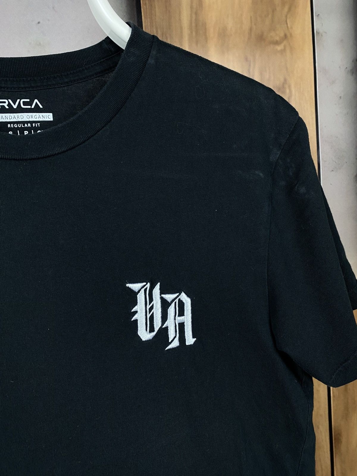 RVCA 🐊T-Shirt RVCA VA Crocodile Skate Band Tee🐊 Size US S / EU 44-46 / 1 - 3 Thumbnail
