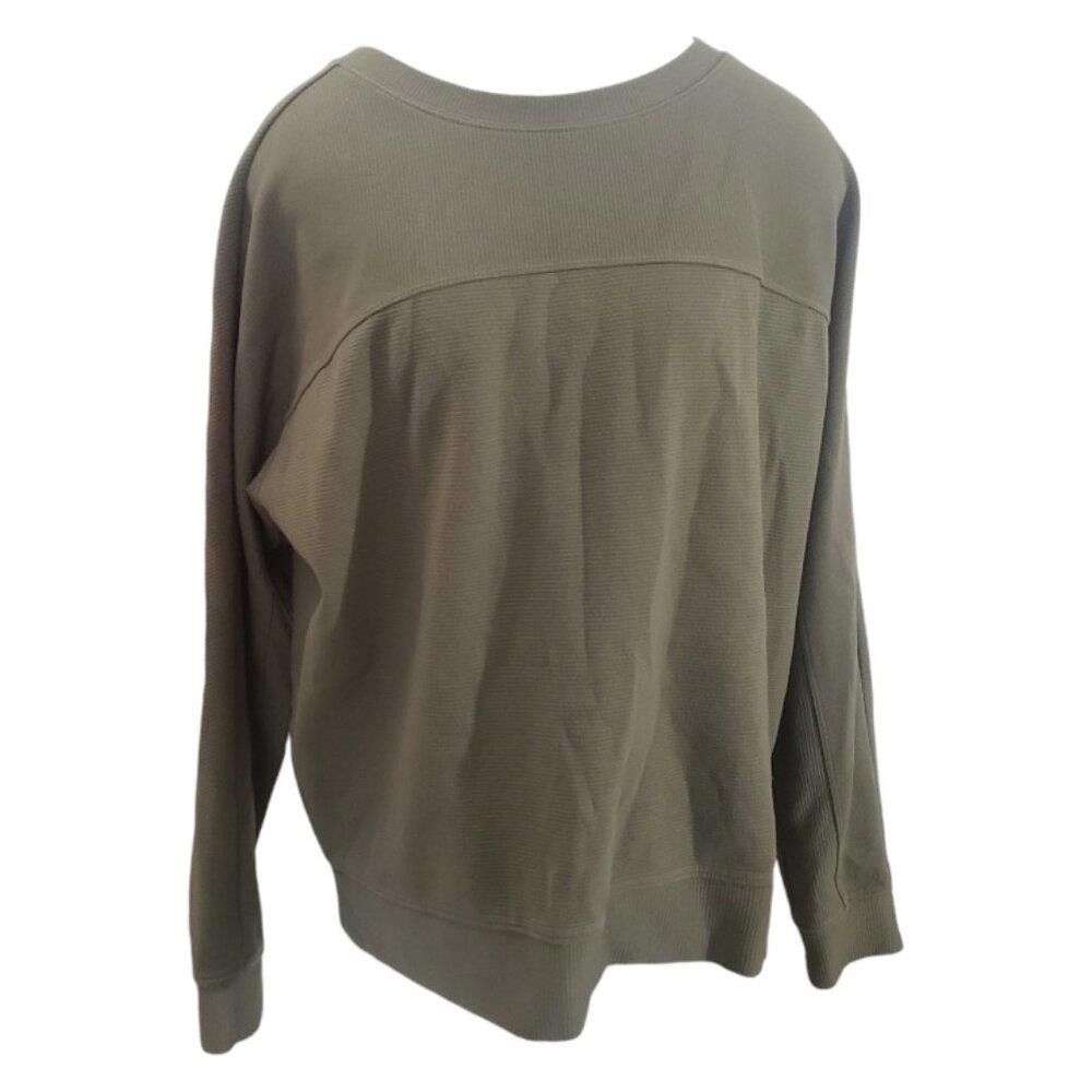 Canterbury of New Zealand CT1976 Zella Army Green Athletic Top XS Size XS / US 0-2 / IT 36-38 - 1 Thumbnail