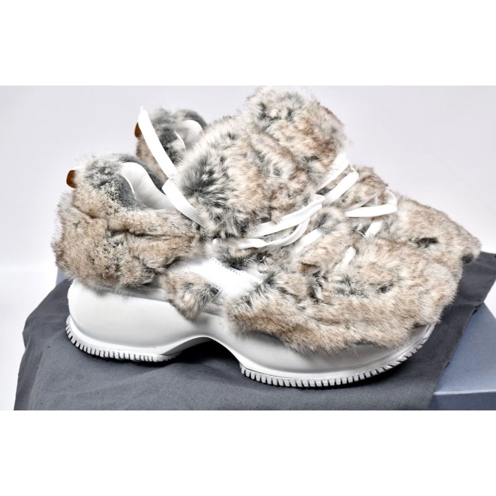 Hogan HOGAN MAXI I ACTIVE SNEAKERS WOMEN'S US 8.5 / 38.5 - NEW WITH BOX, MULTICOLOR, FAUX FUR, LEATHER, FALL SPRING SUMMER WINTER, ITALY, WOMEN Size US 6 / IT 36 - 3 Thumbnail