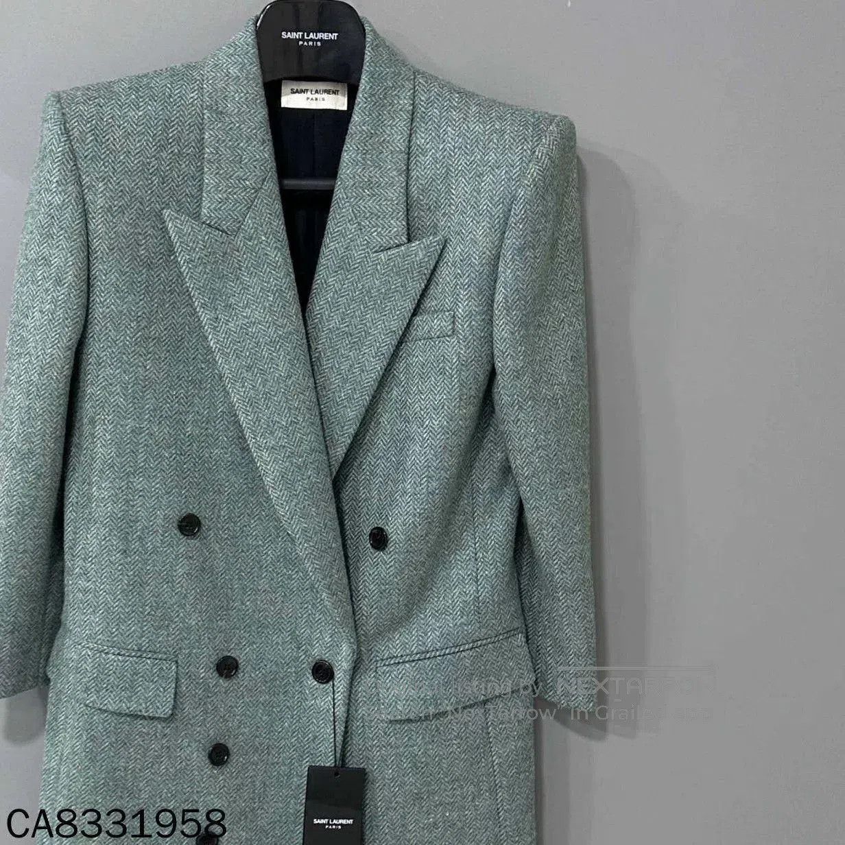 Saint Laurent Paris Saint Laurent Light Green Herringbone Blazer. Size XS / US 0-2 / IT 36-38 - 2 Thumbnail