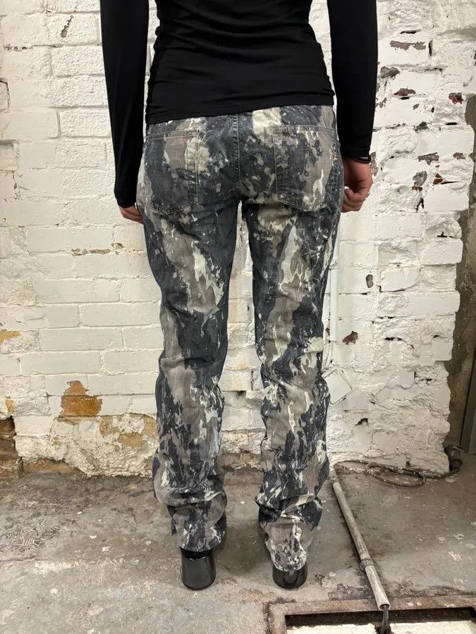 Diesel 2000s Diesel Grey Denim Tie-Dye Jeans Size 26" / US 2 / IT 38 - 3 Thumbnail