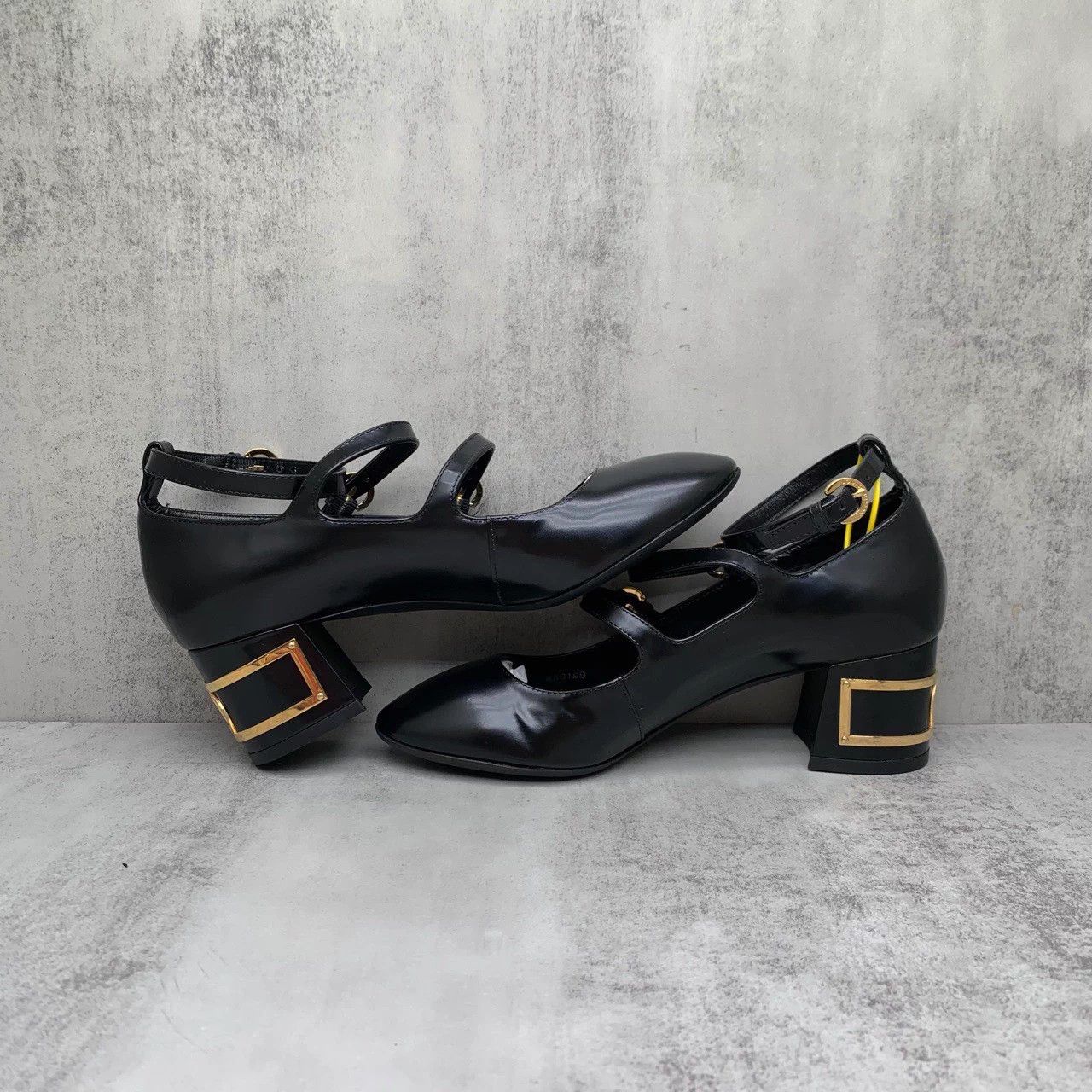Louis Vuitton LV Black Mary Jane Heels 37.5 New Boxed Sample Size US 7 / IT 37 - 3 Thumbnail