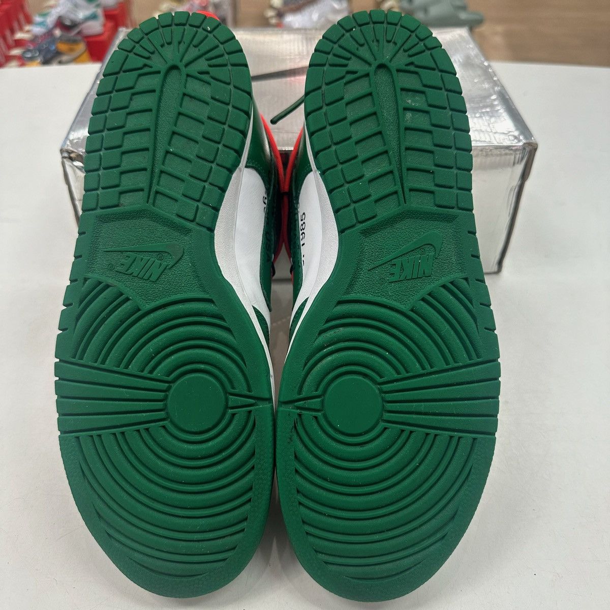 Nike × Off-White × Virgil Abloh Size 11.5 - Nike Dunk Low OFF-WHITE Pine Green 2019 Size US 11.5 / EU 44-45 - 5 Thumbnail