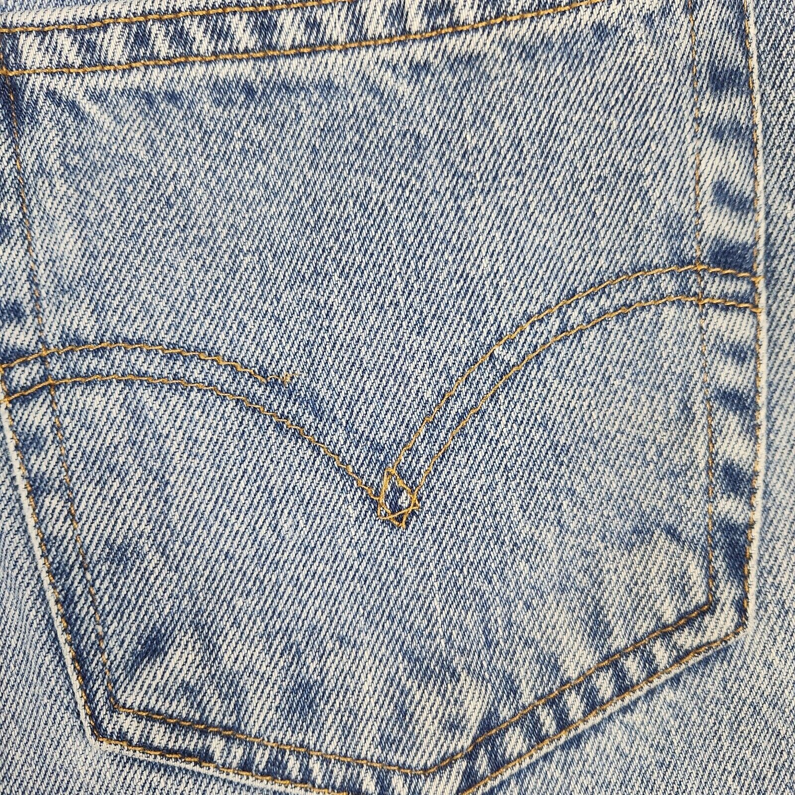 Levi's VTG Levi's 505 Straight Leg Jeans 36x30 Aug 98 #679 Size US 36 / EU 52 - 9 Thumbnail