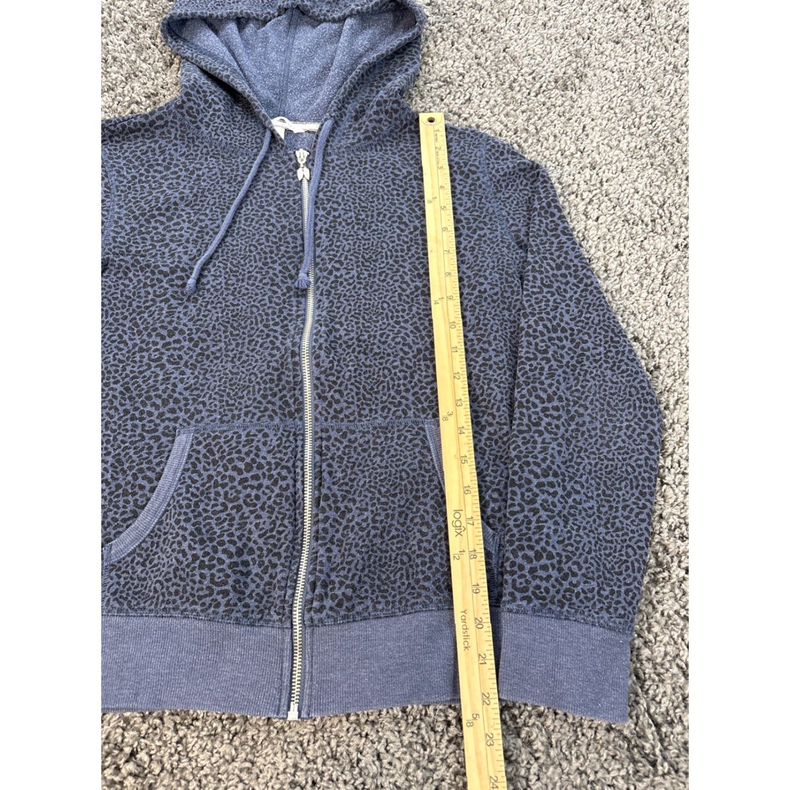 Victoria's Secret Victoria’s Secret Hoodie Womens Medium Blue Cheetah Full Zip Fleece Y2K Oversized Crew Neck Activewear Winter Size M / US 6-8 / IT 42-44 - 2 Thumbnail