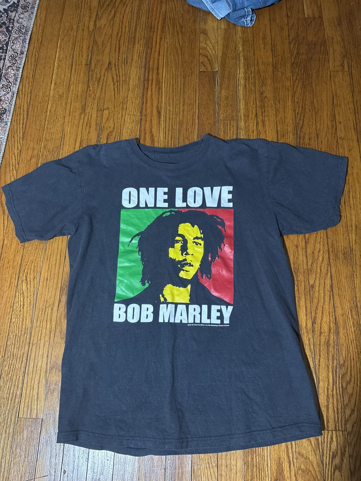 Vintage Vintage Bob Marley one love T shirt Size US L / EU 52-54 / 3 - 1 Thumbnail