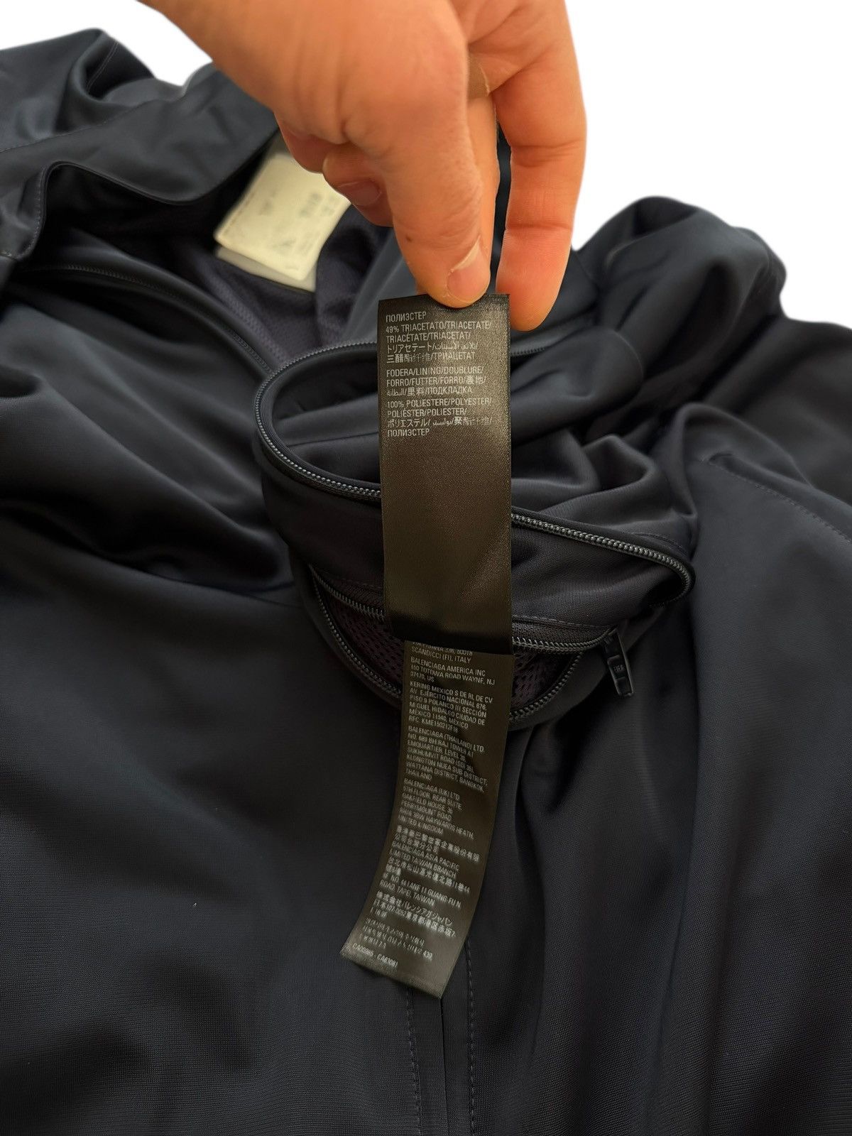 Balenciaga Sz46 Liquid Navy Minimal Tracksuit Size US S / EU 44-46 / 1 - 15 Thumbnail