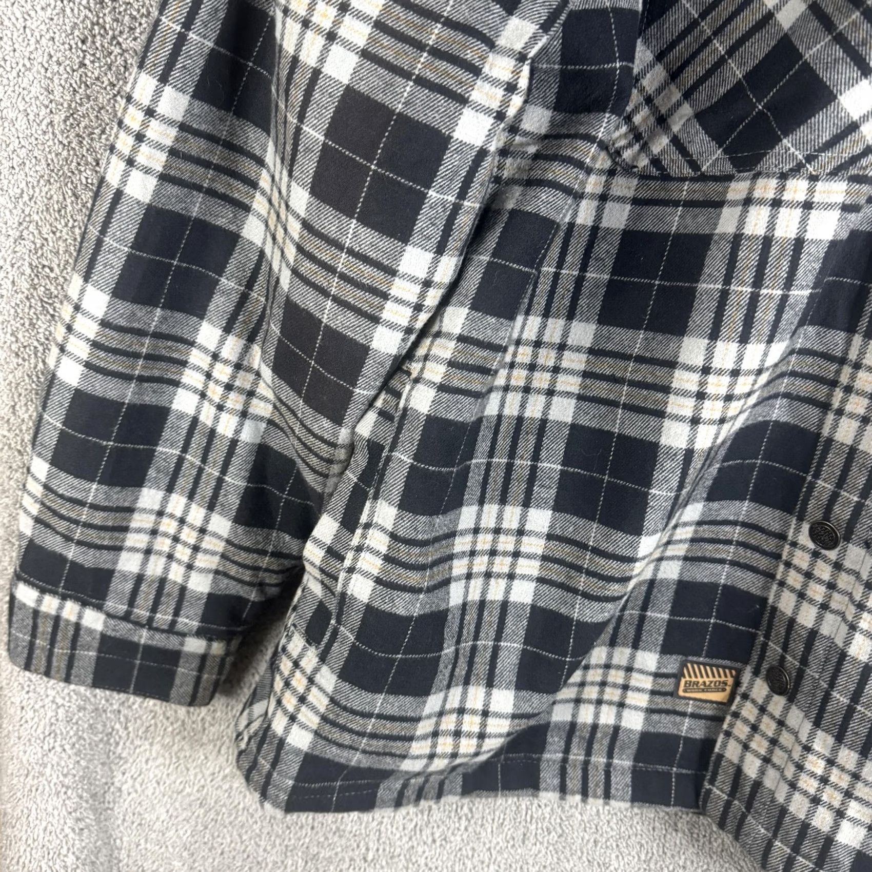 Vintage Brazos Jacket Mens XL Gray Plaid Flannel Hooded Quilted Snap Front Workwear Size US XL / EU 56 / 4 - 2 Thumbnail