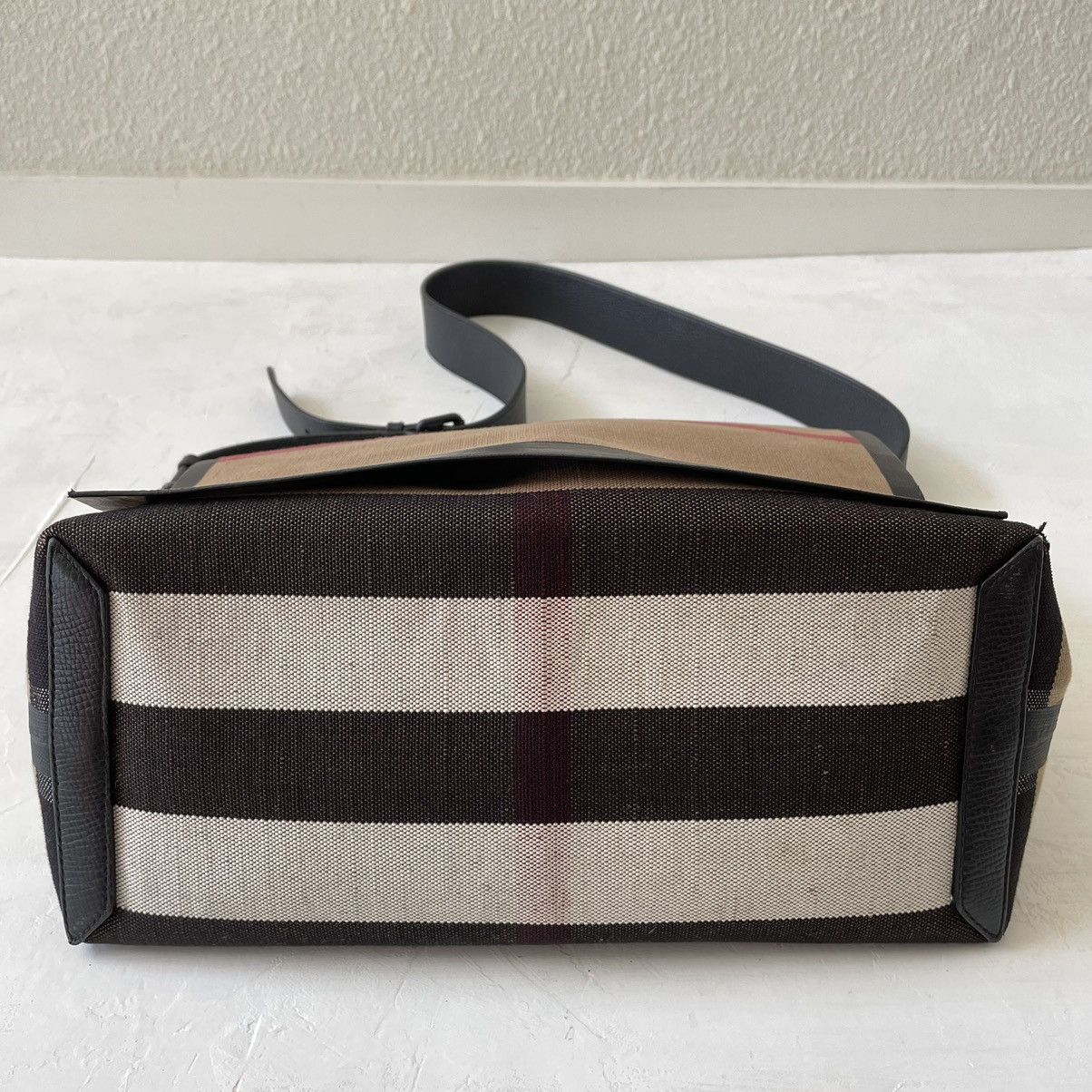 Burberry Burberry Messenger Bag Size ONE SIZE - 2 Thumbnail