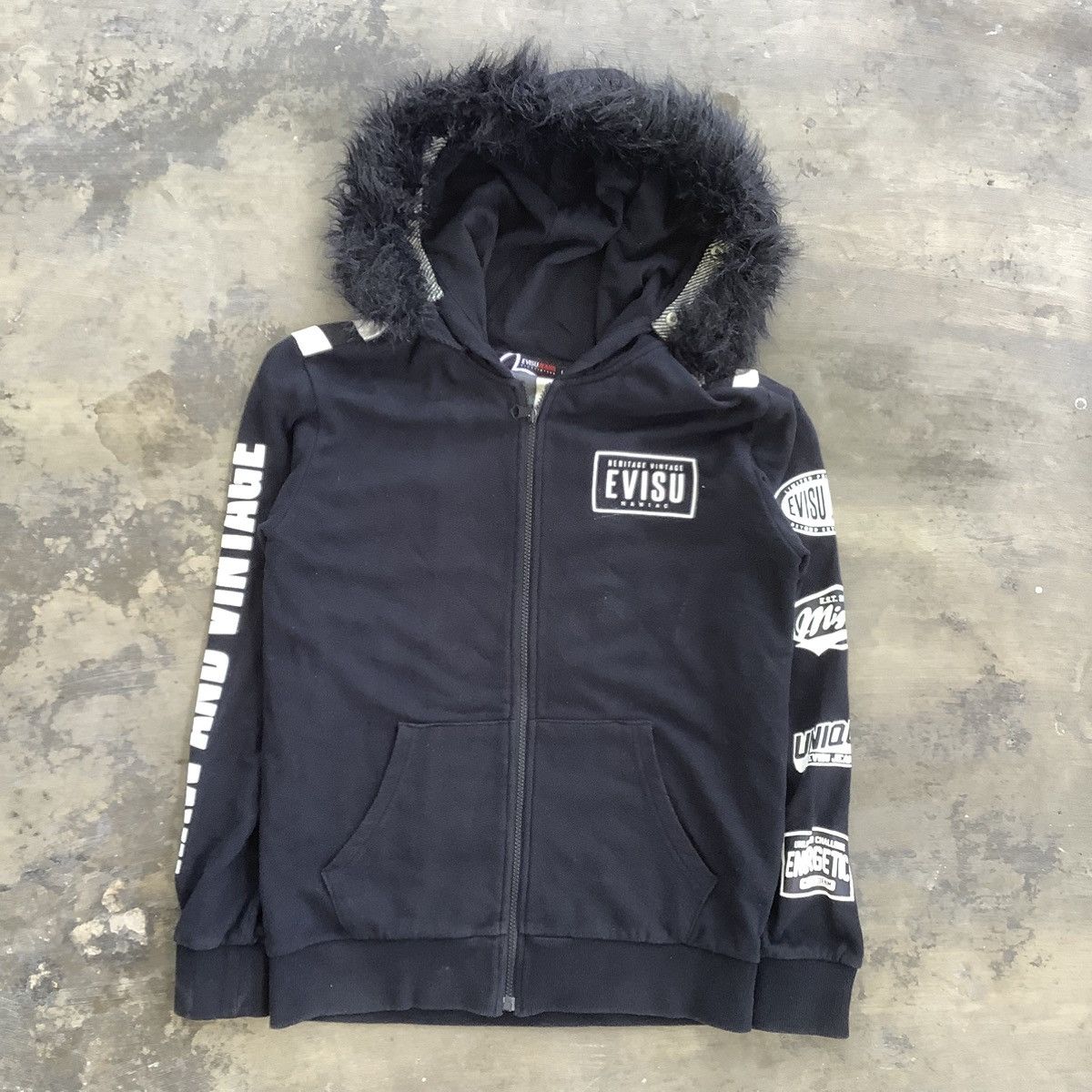 Japanese Brand Fur Faux Evisu Hoodie Size US L / EU 52-54 / 3 - 1 Thumbnail