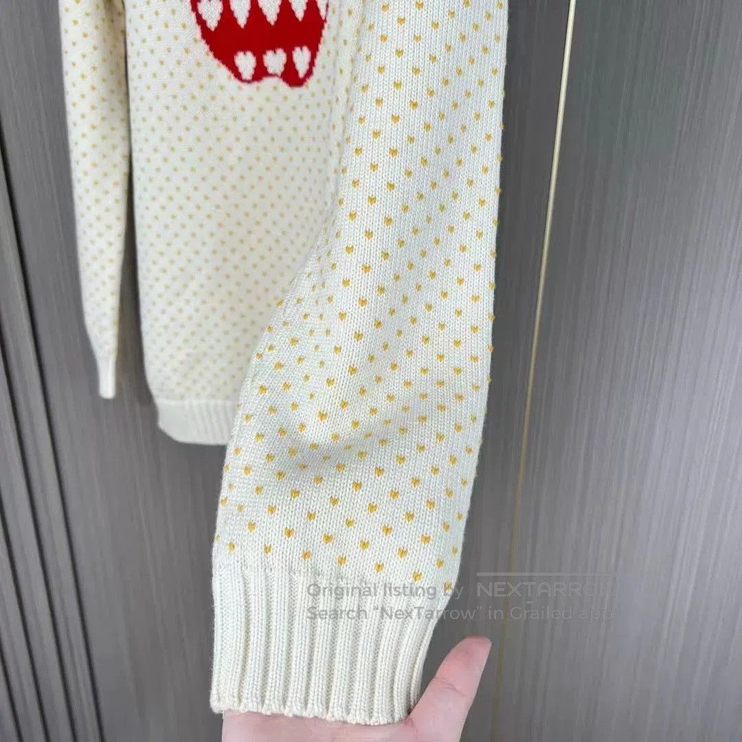 Gucci gucci apple heart letter sweater xl. Size XL / US 12-14 / IT 48-50 - 5 Thumbnail
