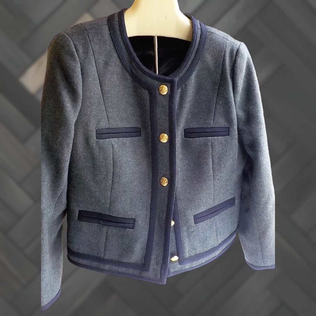 J.Crew J. Crew Wool Blazer 100% Wool Button Front Short Gray Navy Trim SZ 8 Womens Jacket Size 30" / US 8 / IT 44 - 1 Thumbnail
