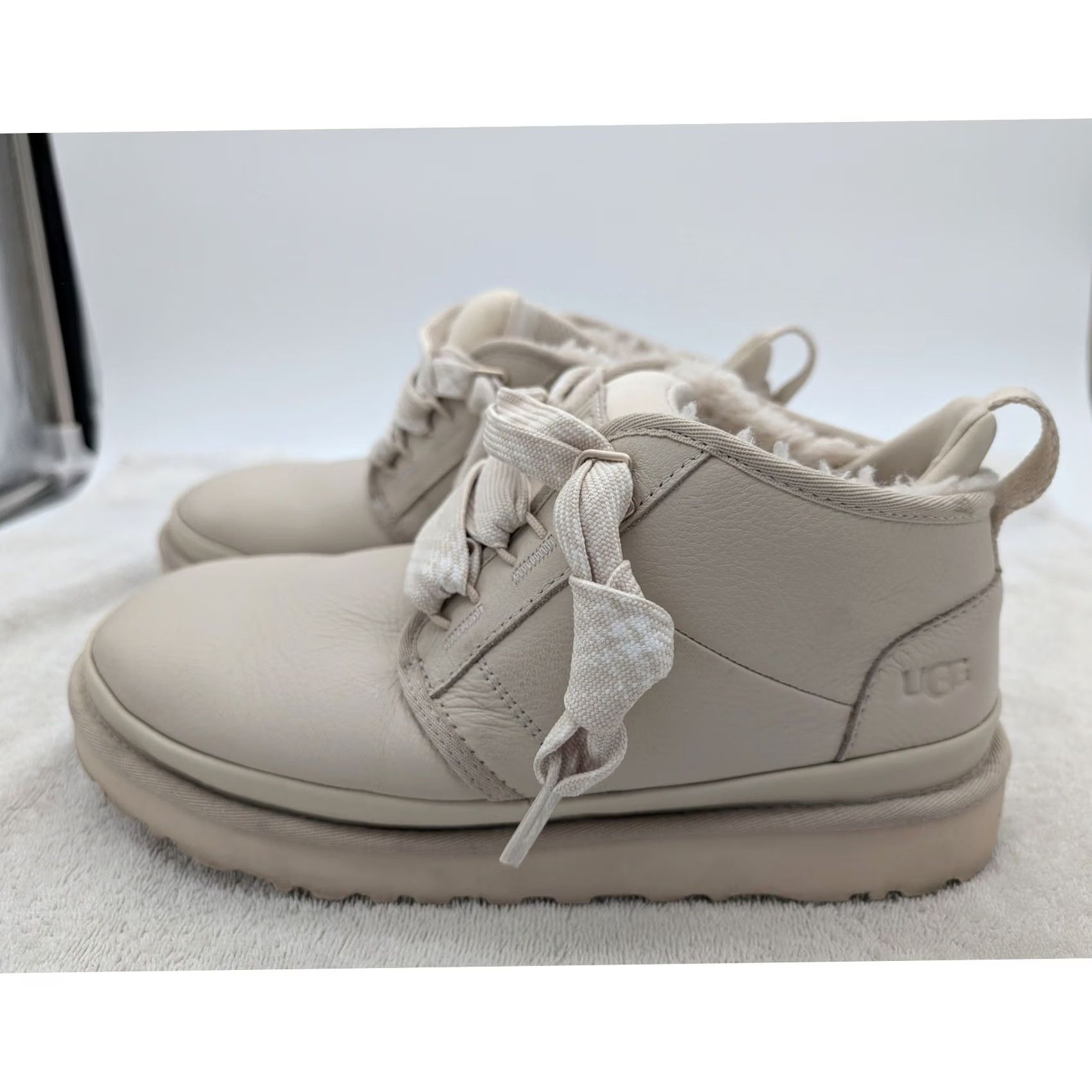 Ugg UGG Neumel Heritage Chukka Boots Leather Men's 10 Ivory Fall Winter Wool Lined Cushioned Comfort Size US 10 / EU 43 - 7 Thumbnail