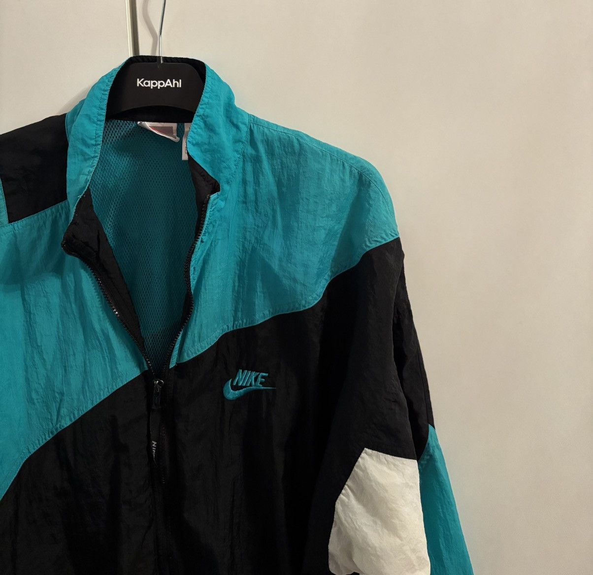 Nike 90s Vintage Nike Track Nylon Jacket Rare Size US M / EU 48-50 / 2 - 2 Thumbnail