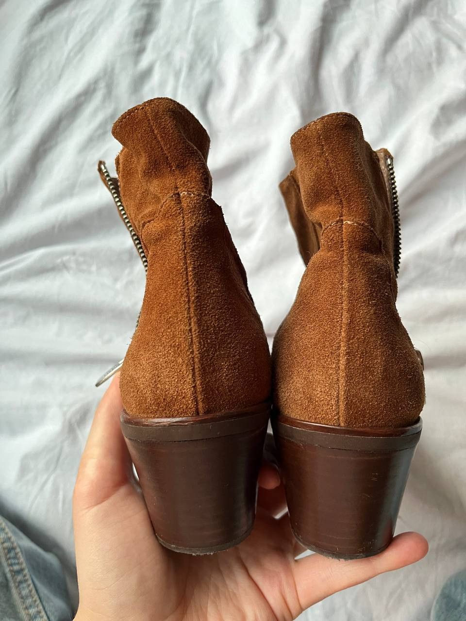 Other Wonders vintage women's brown suede ankle boots on heel Size US 10 / IT 40 - 6 Thumbnail