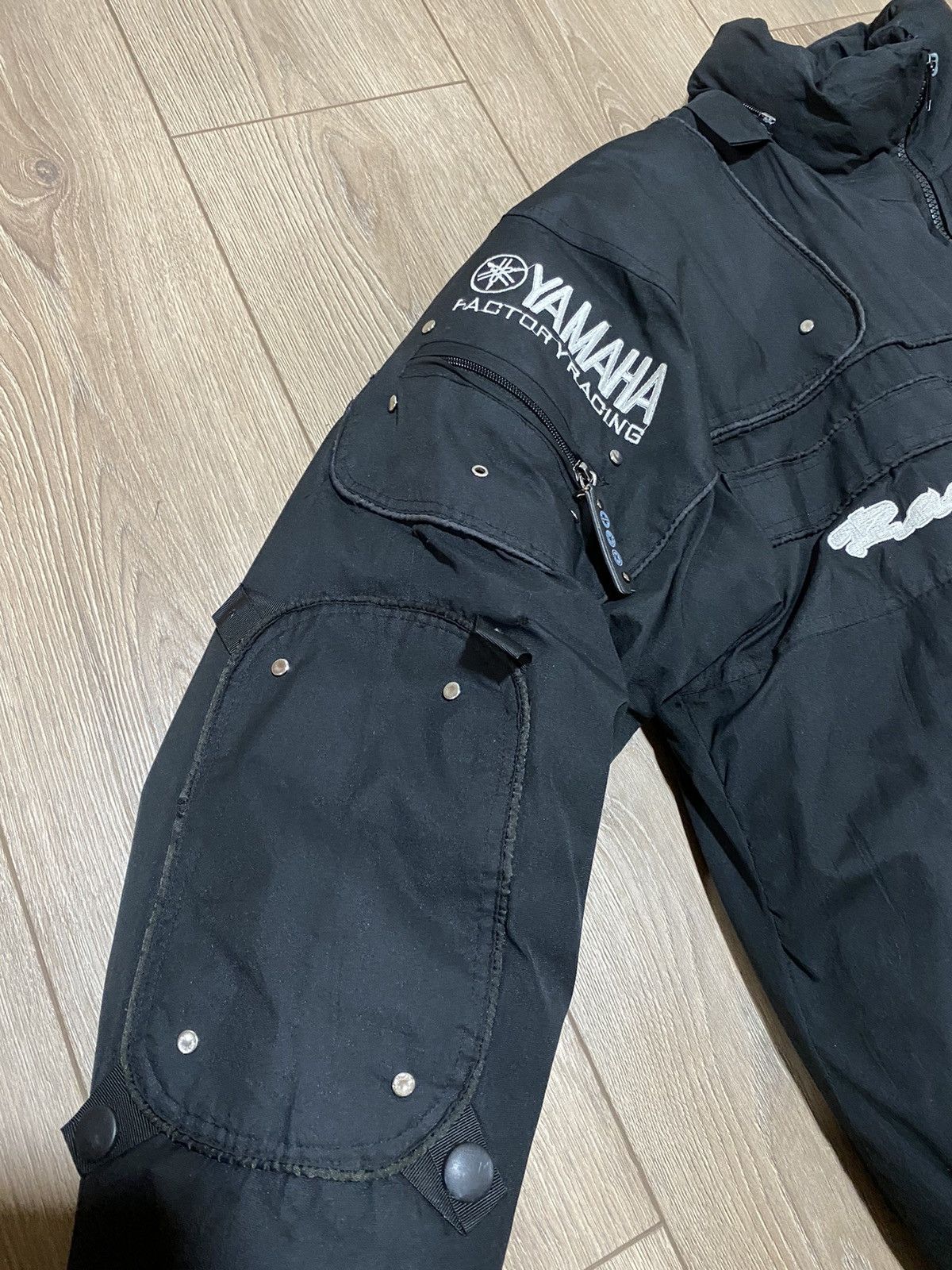Formula 1 Yamaha jacket puffer Racing Moto black NASCAR Size US S / EU 44-46 / 1 - 11 Thumbnail