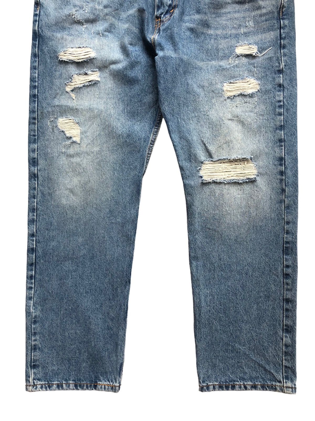 Levi's Vintage Levi's 502 Distressed Ripped Denim Jeans Size US 37 - 3 Thumbnail