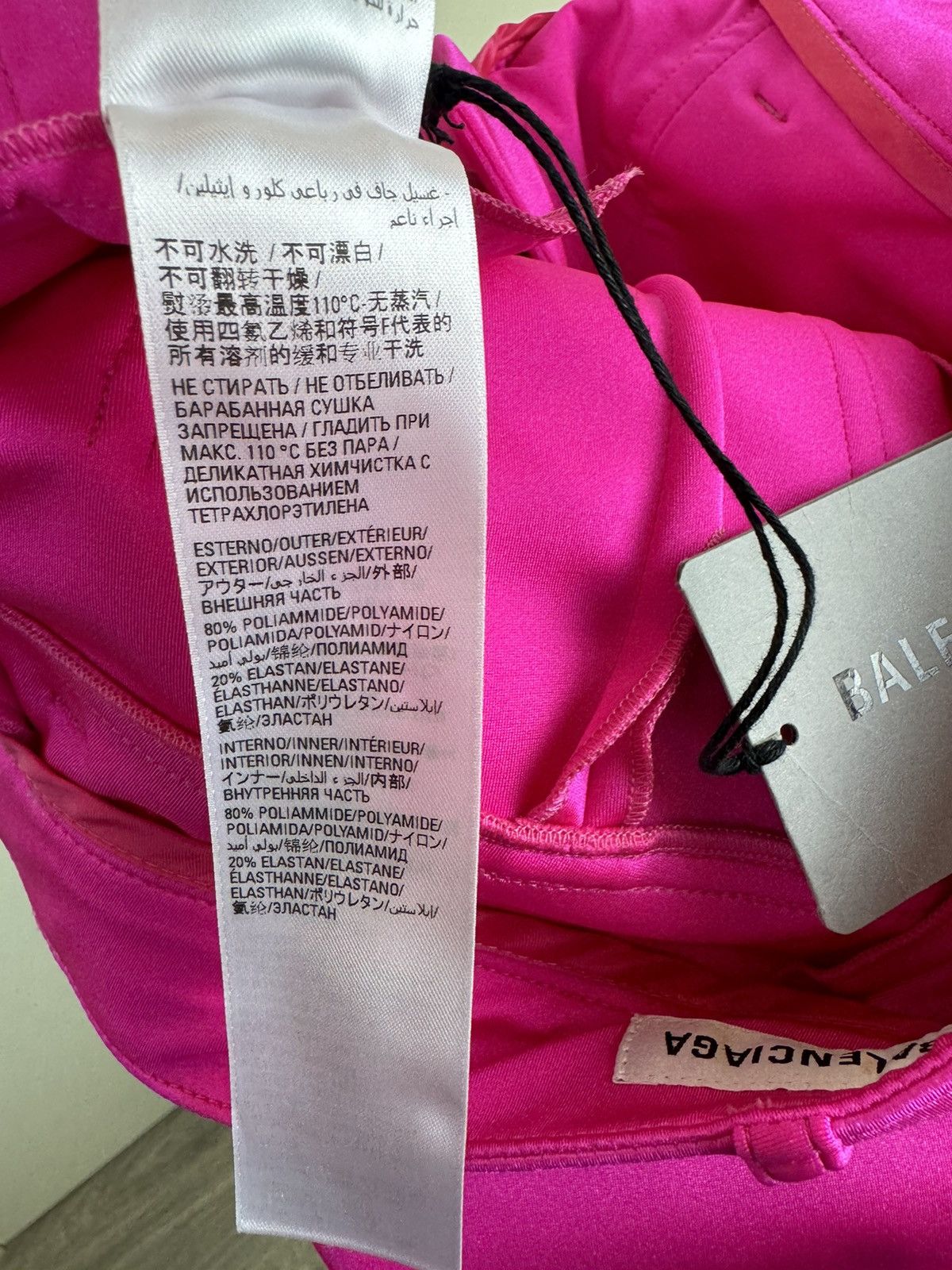 Balenciaga Balenciaga hot pink neon leggings slim trousers spandex XS Size 25" / US 0 / IT 36 - 21 Thumbnail