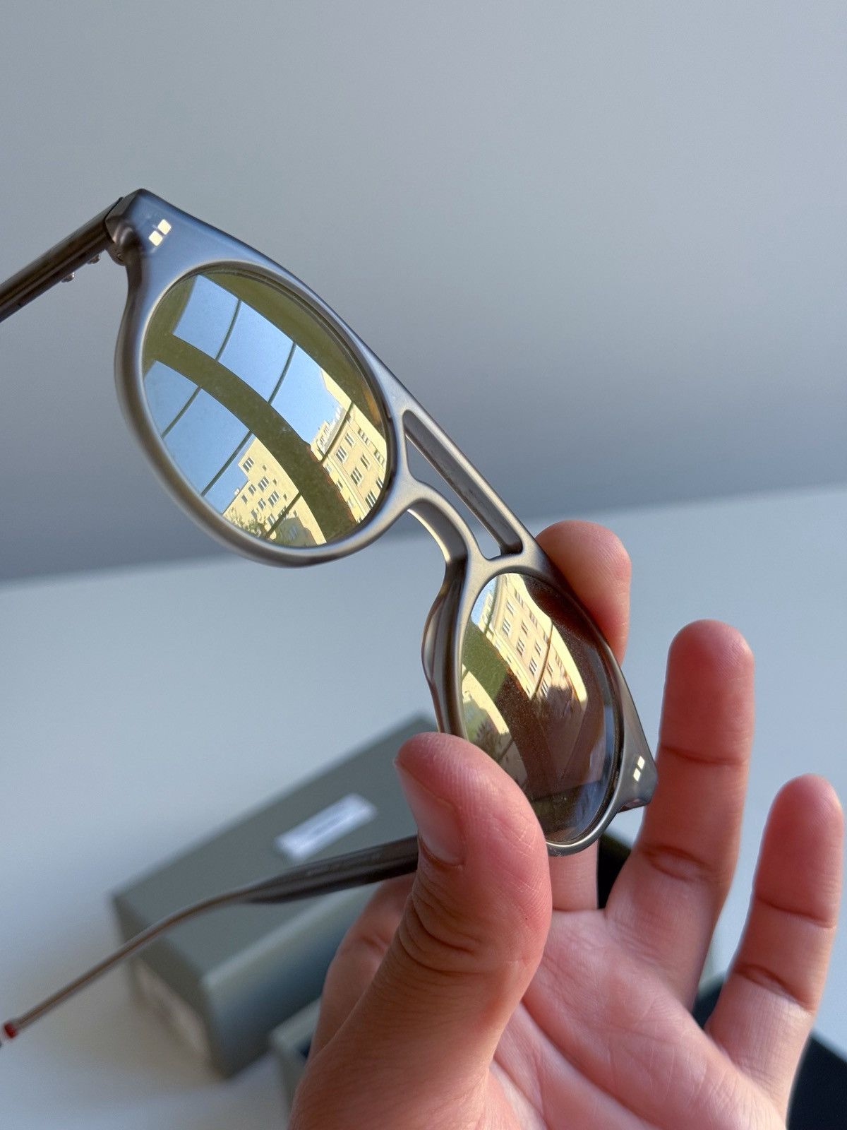 Thom Browne THOM BROWNE TB-300 C SUNGLASSES OLIVE GREEN TINT OS *RARE* Size ONE SIZE - 11 Thumbnail