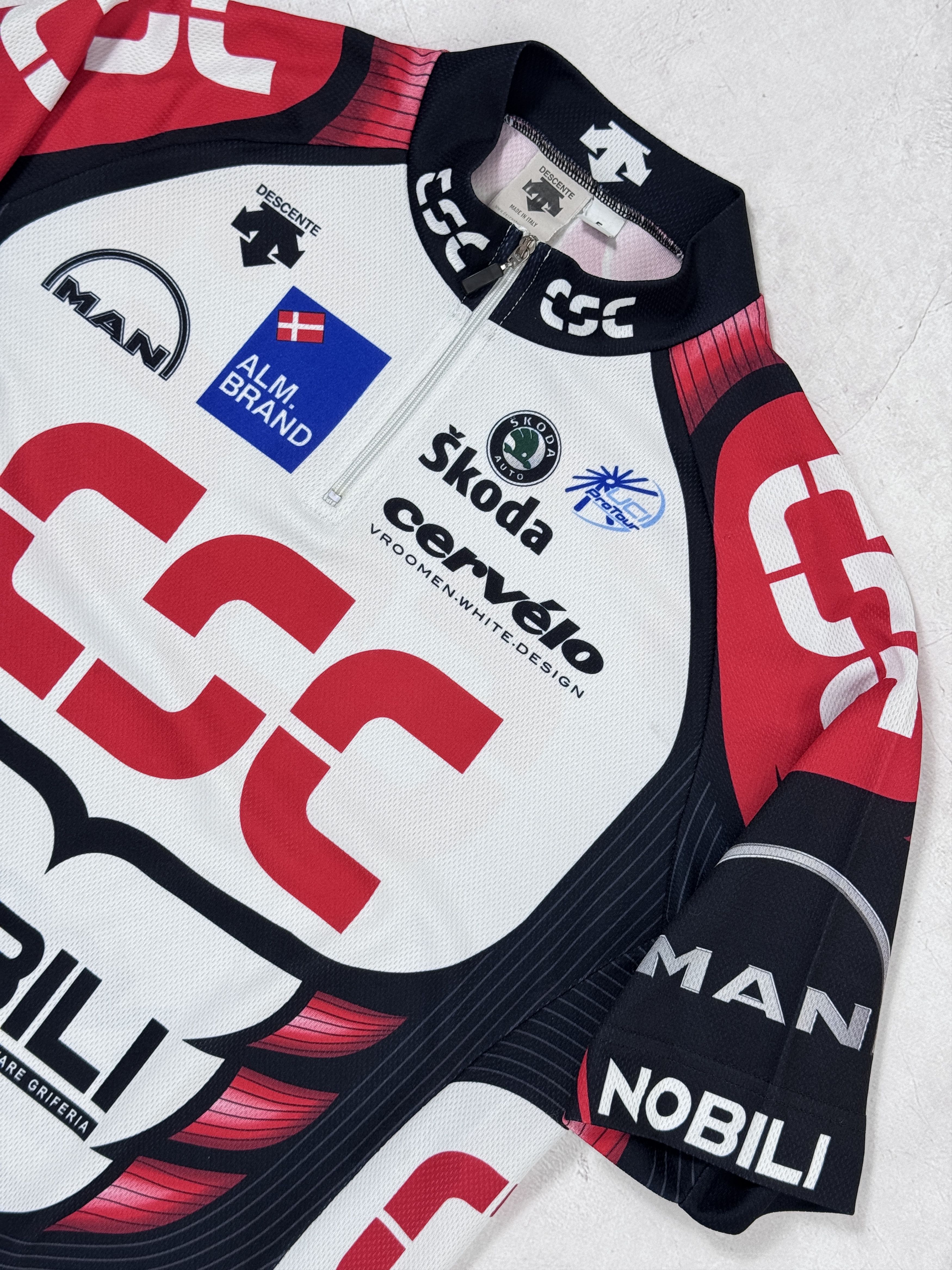 Sports Specialties Descente Team CSC Skoda Man Nobili Cycling Jersey Size US M / EU 48-50 / 2 - 9 Thumbnail