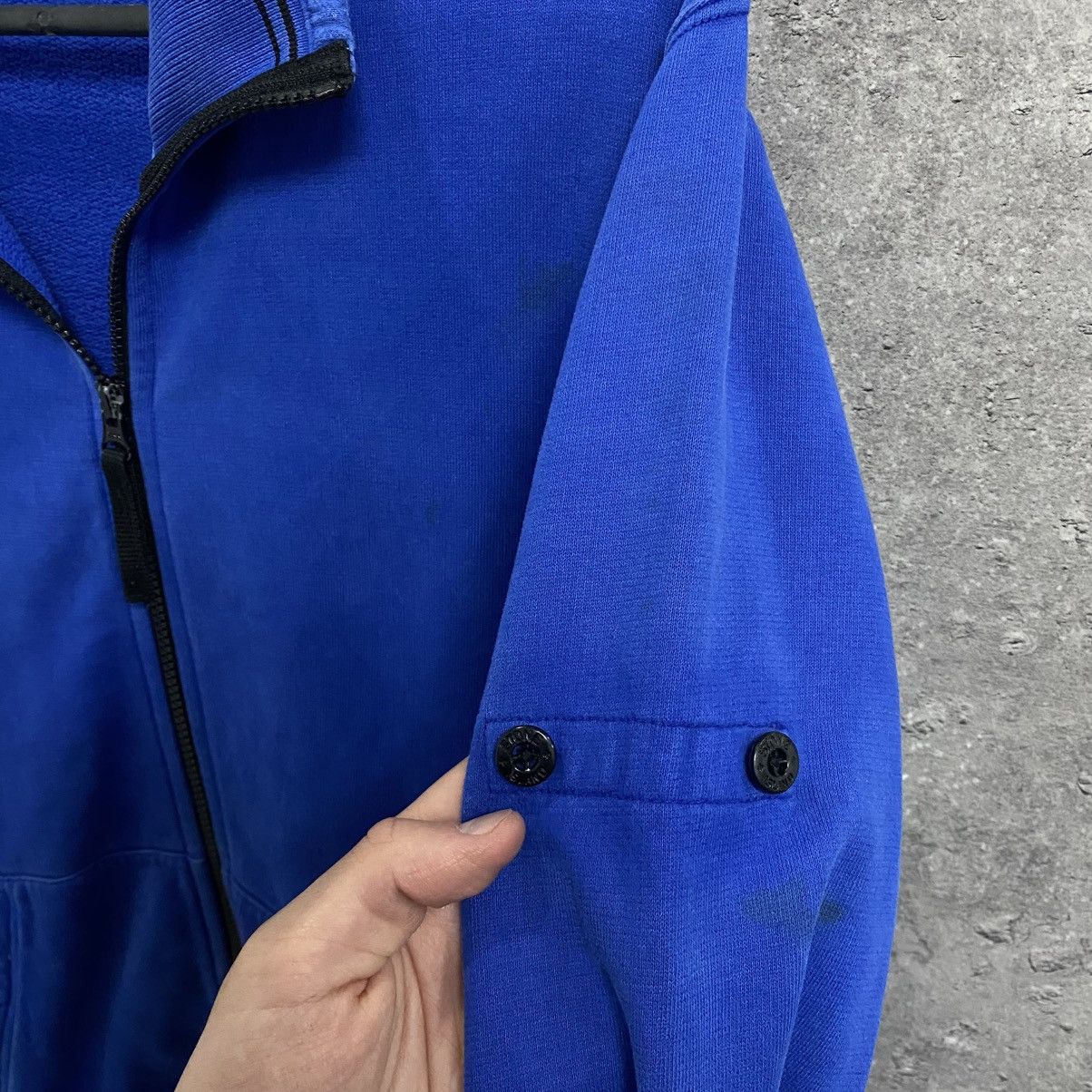Stone Island 00s Vintage Stone Island Zip Hoodie Full Zip Blue Size US L / EU 52-54 / 3 - 9 Thumbnail
