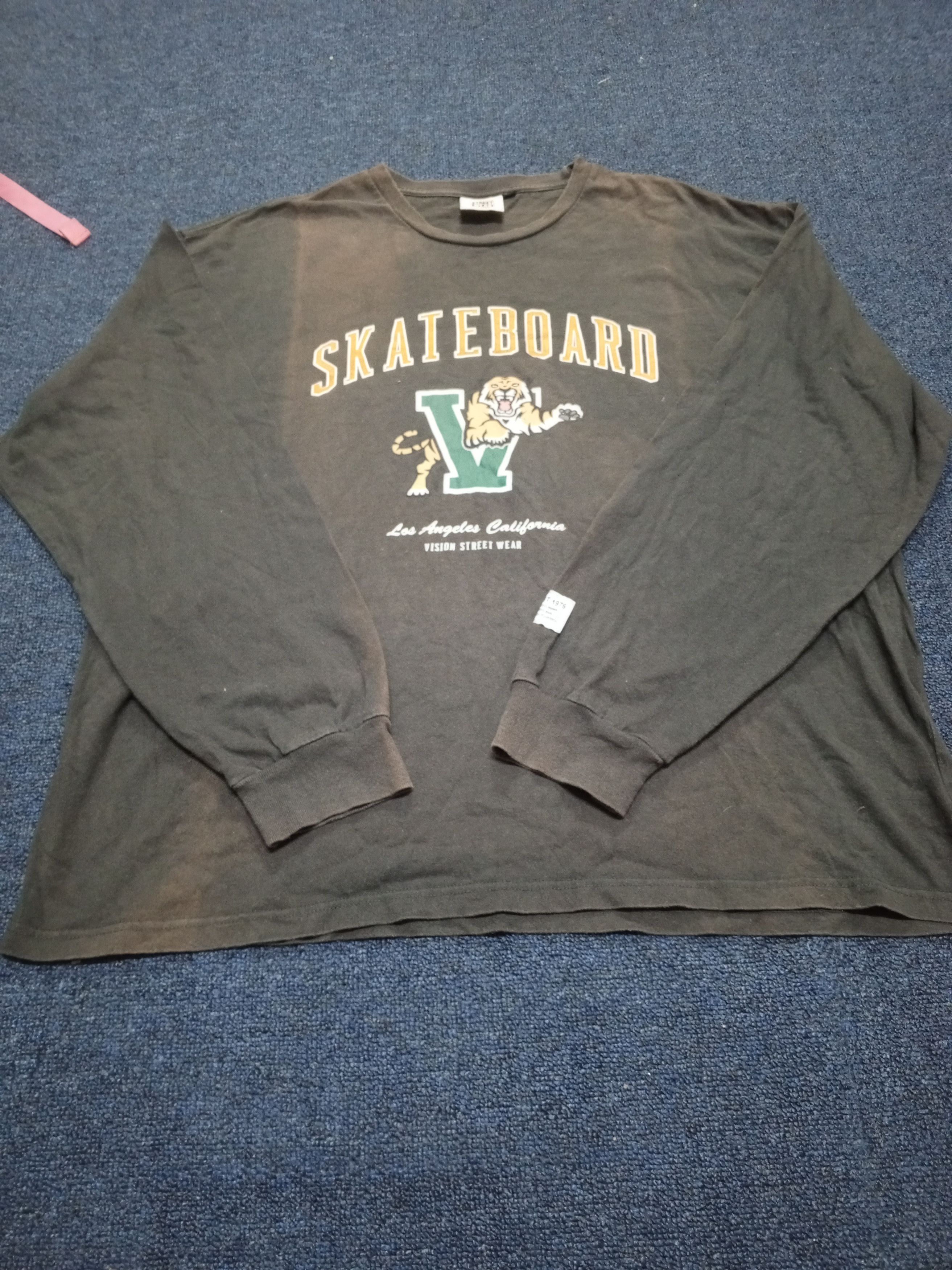 Vision Streetwear Vision streetwear tiger faded Size US XL / EU 56 / 4 - 5 Thumbnail