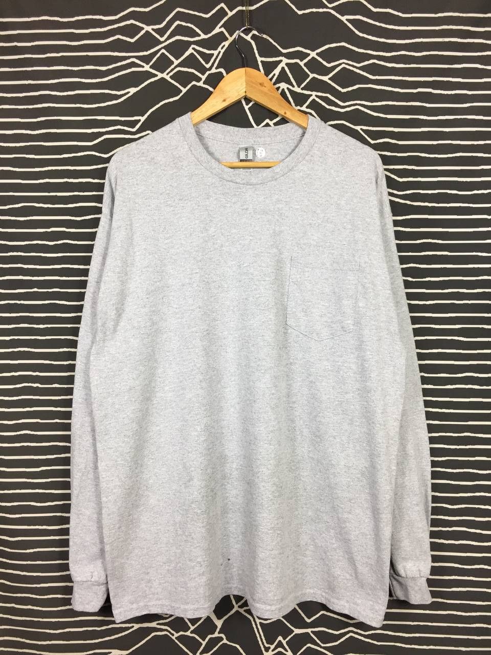Gildan × Vintage Gildan Plain Casual Essential Pocket Longsleeve Tee Size US XL / EU 56 / 4 - 2 Thumbnail