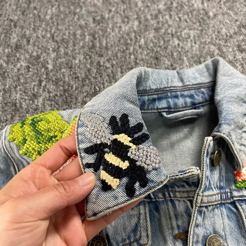 Gucci Gucci Size 36 Size 36 denim embroidered tiger little bee ja Size US XS / EU 42 / 0 - 4 Thumbnail