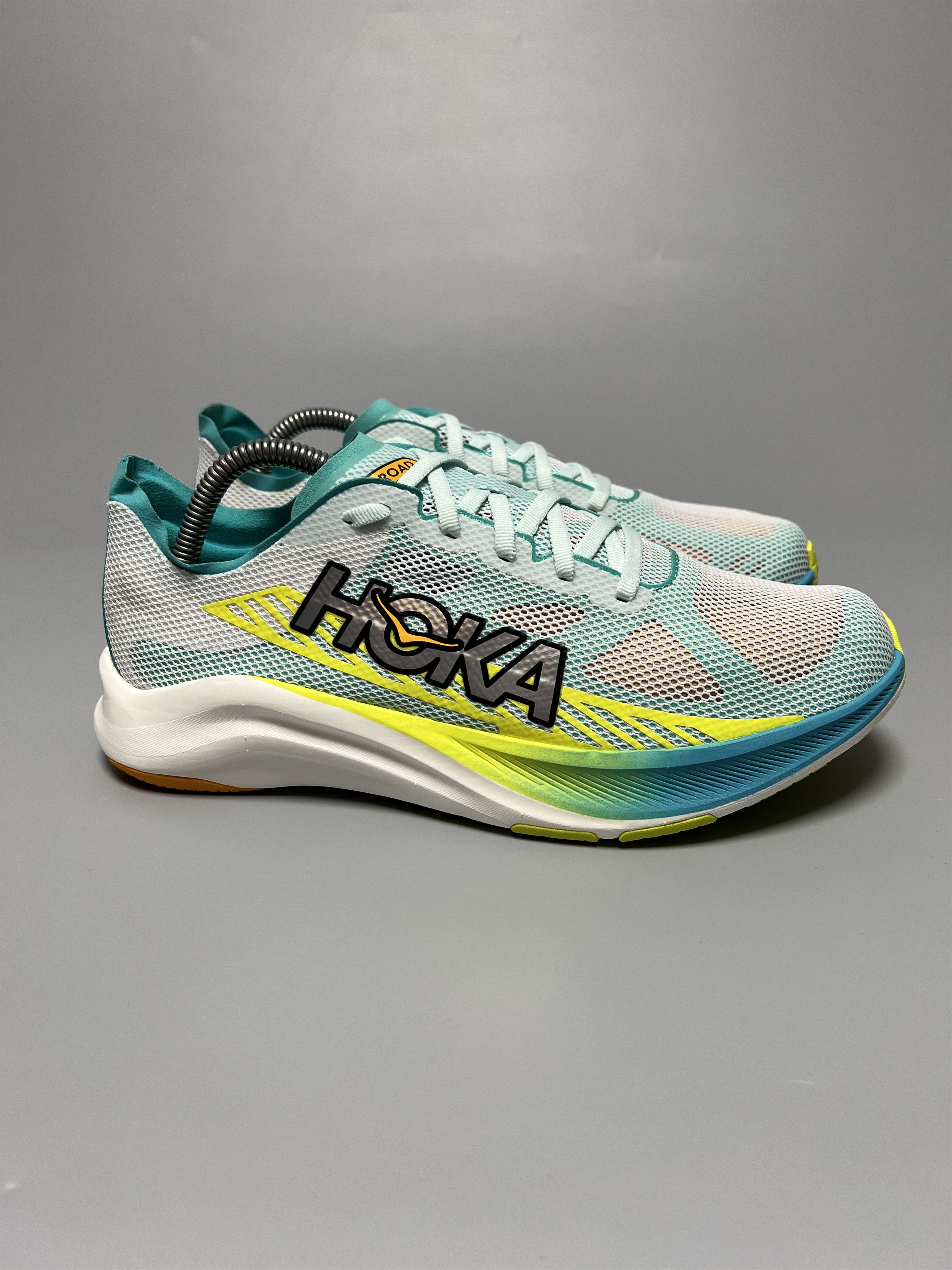 Hoka Hoka One One Cielo Road Unisex Running Shoes Size US 7.5 / EU 40-41 - 1 Thumbnail
