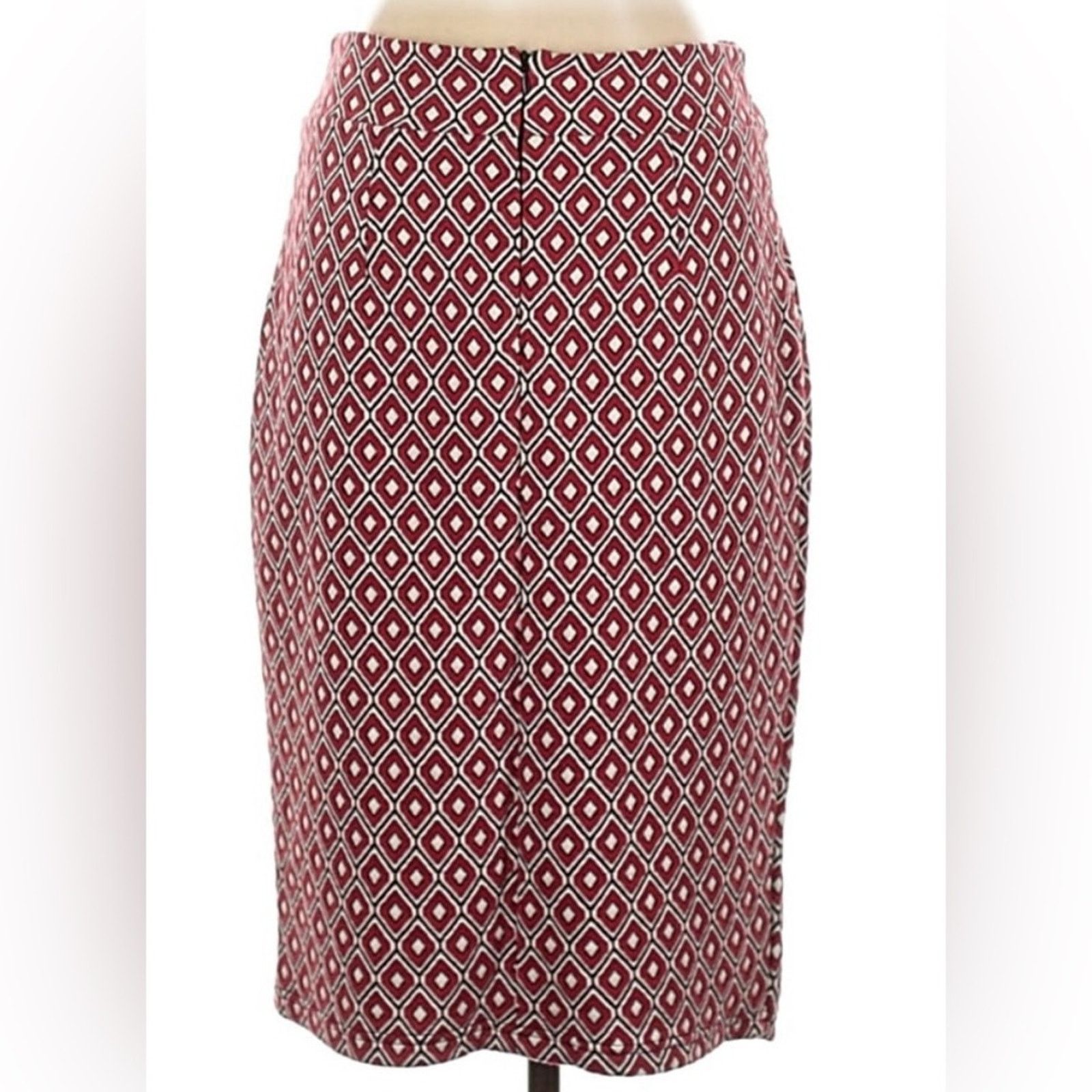Anthropologie Anthropologie Red and White Diamond Pencil Skirt Size 28" / US 6 / IT 42 - 2 Thumbnail